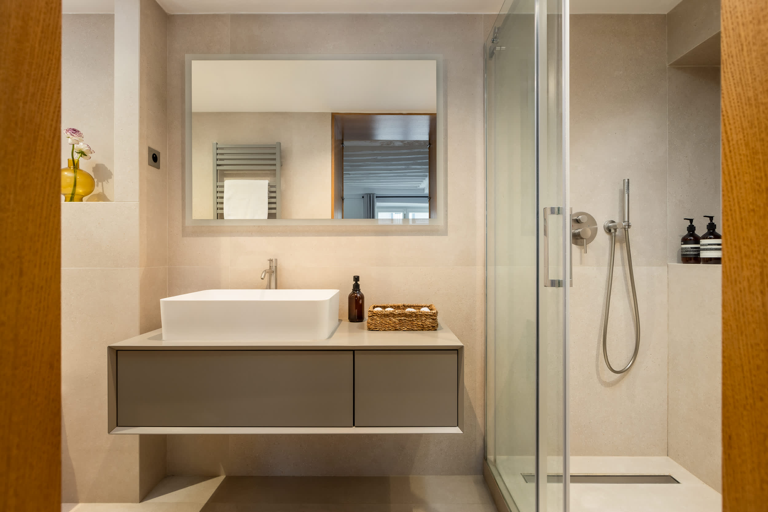 Wonderful Apartment 3BDR 6P AC Honore Madeleine 