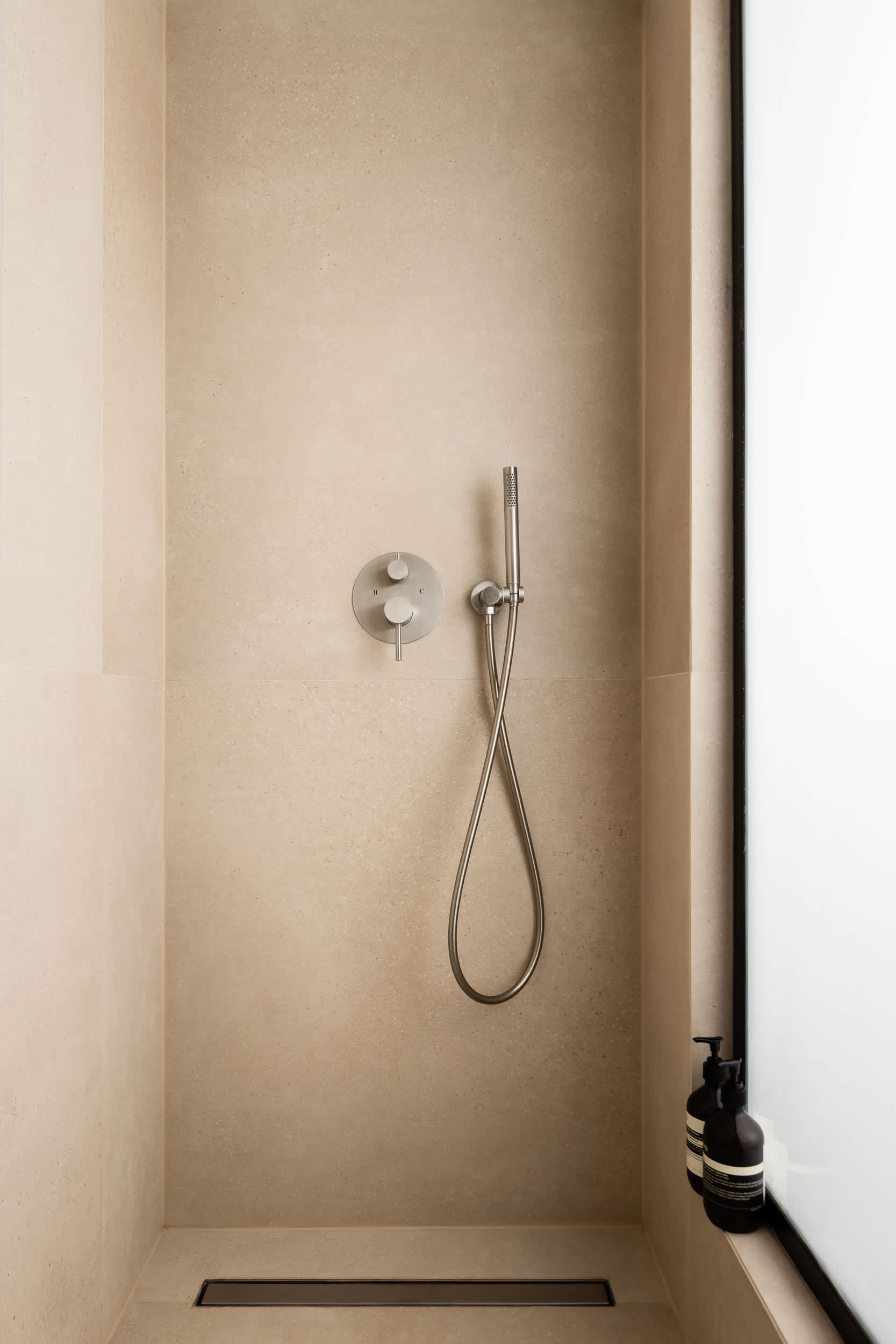 Wonderful Apartment 3BDR 6P AC Honore Madeleine  — 22