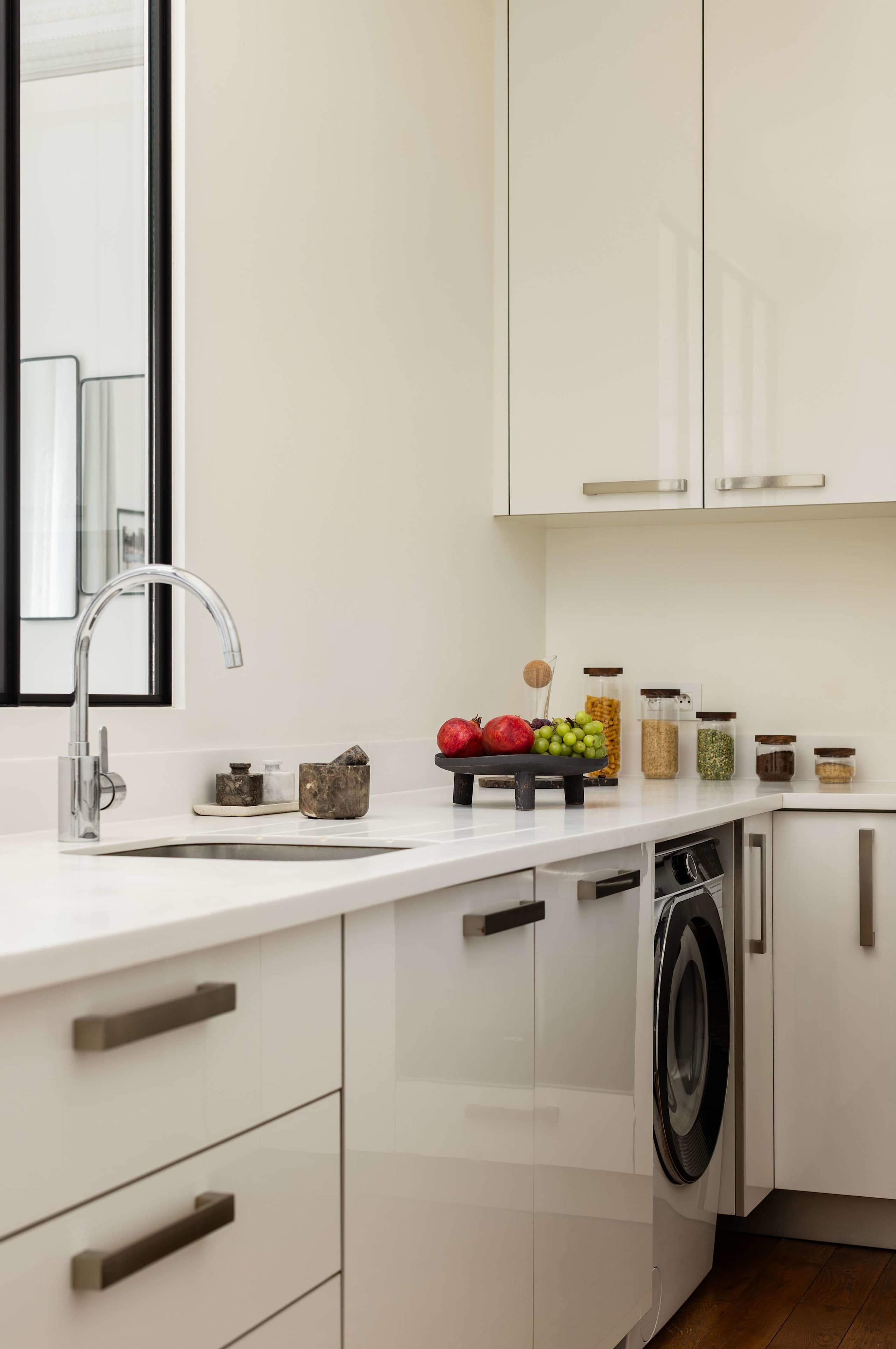 Stylish Flat 2 Bedroom by Champs Elysees — 25