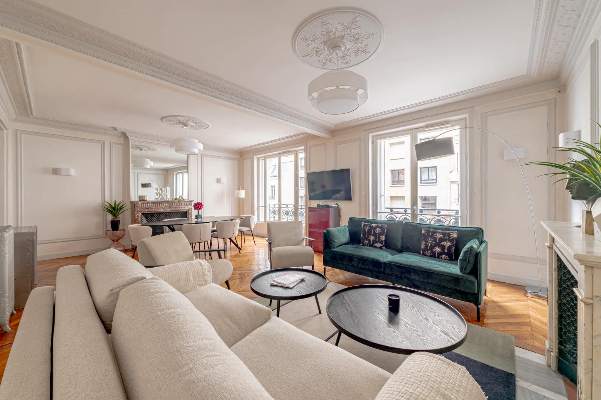 Lovely Parisian Apt 2 Bedroom 1.5 Bath — 7