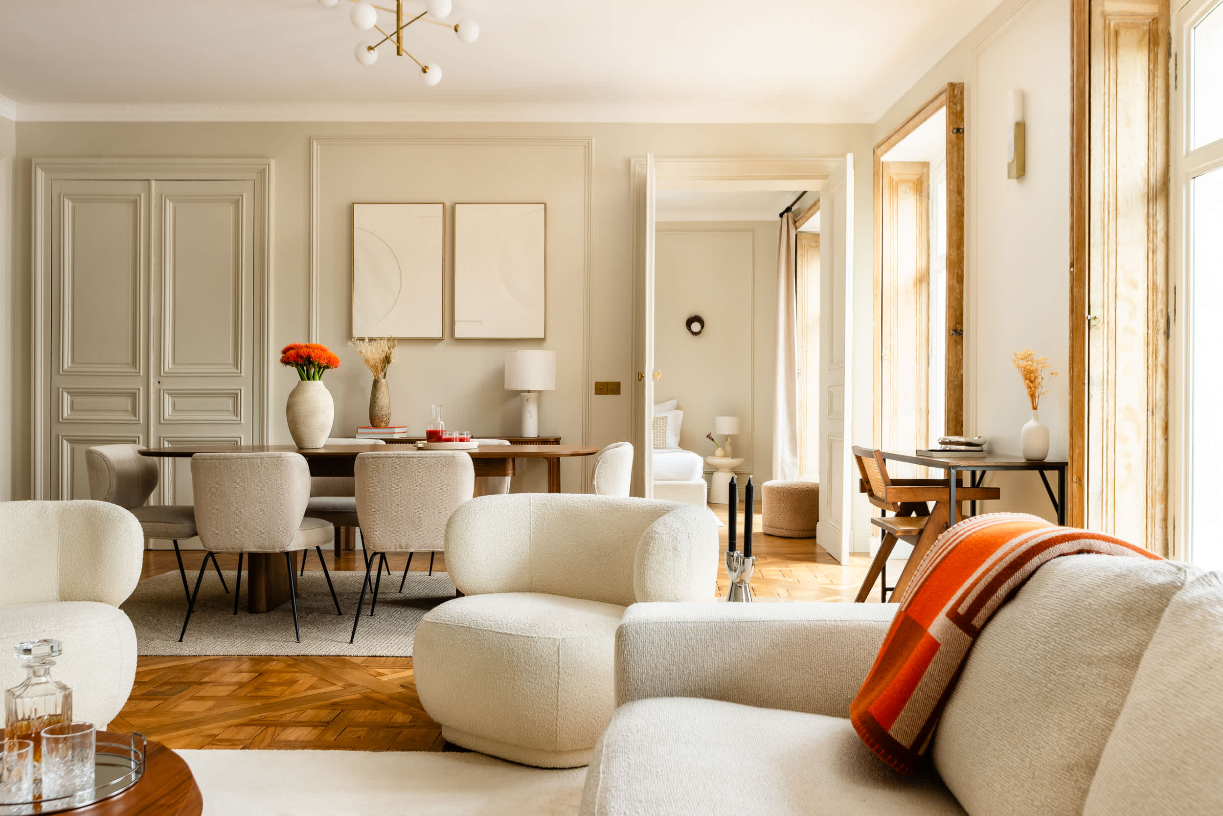 Arc de Triomphe Luxury 3 Bed 3 Bath AC