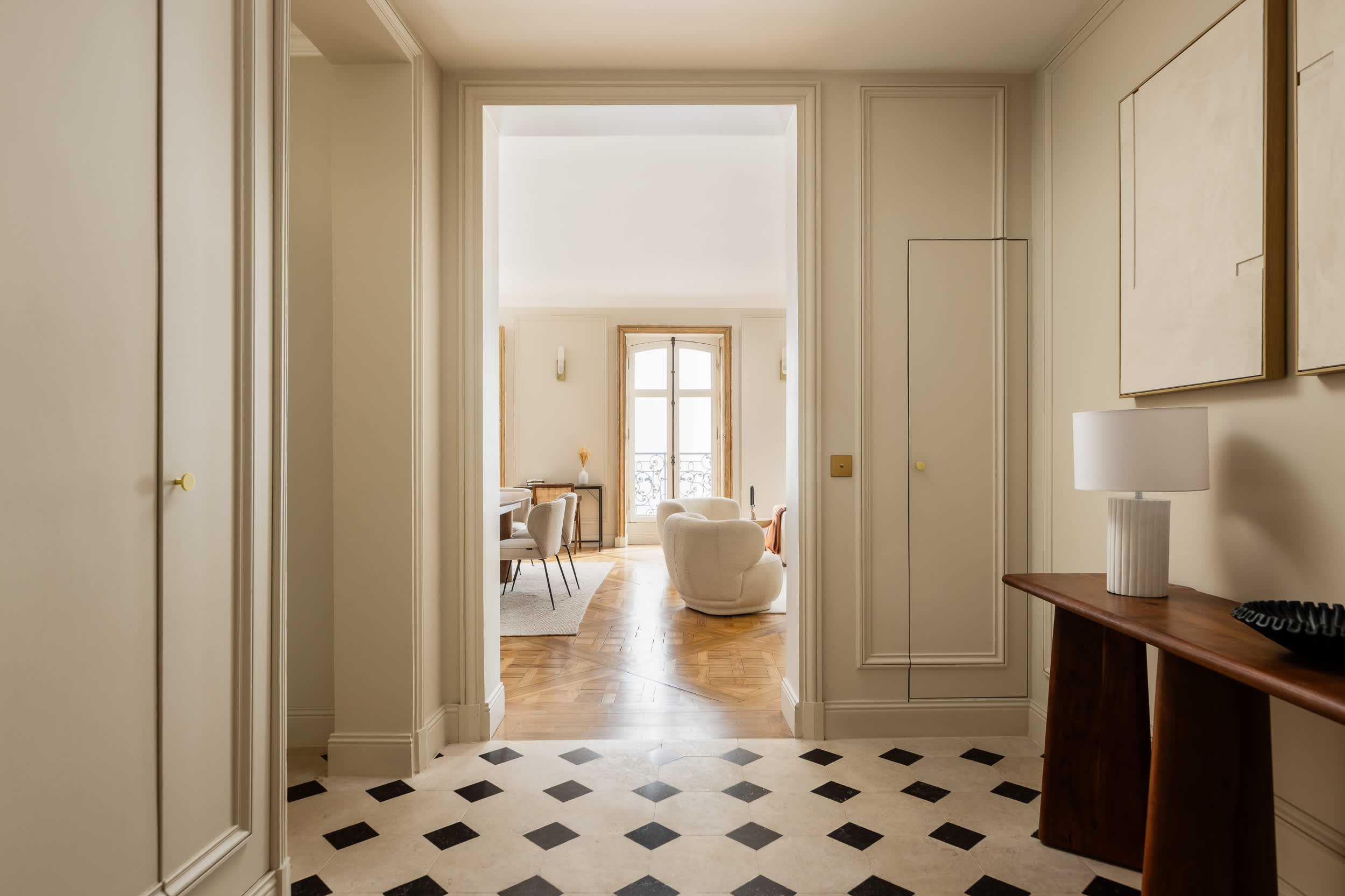 Arc de Triomphe Luxury 3 Bed 3 Bath AC — 28