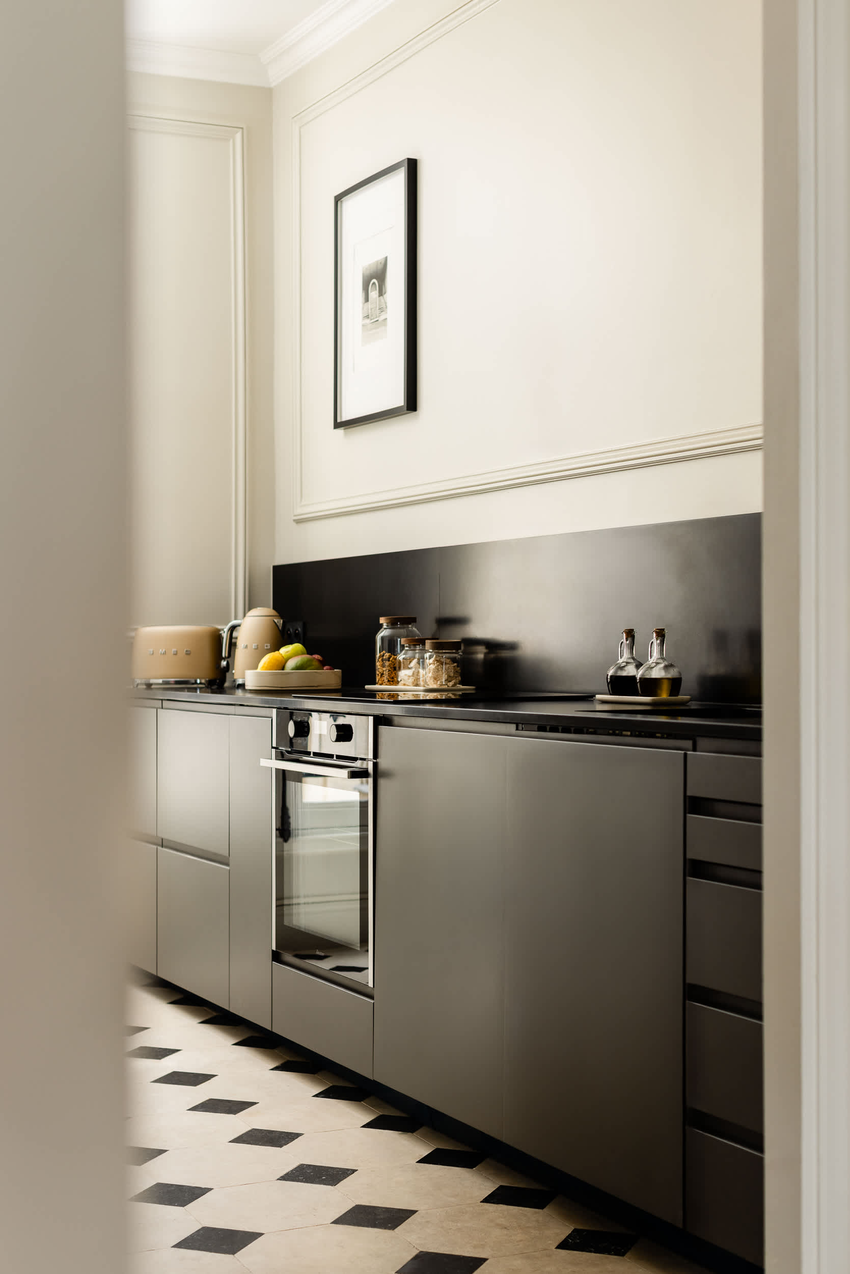 Arc de Triomphe Luxury 3 Bed 3 Bath AC — 19