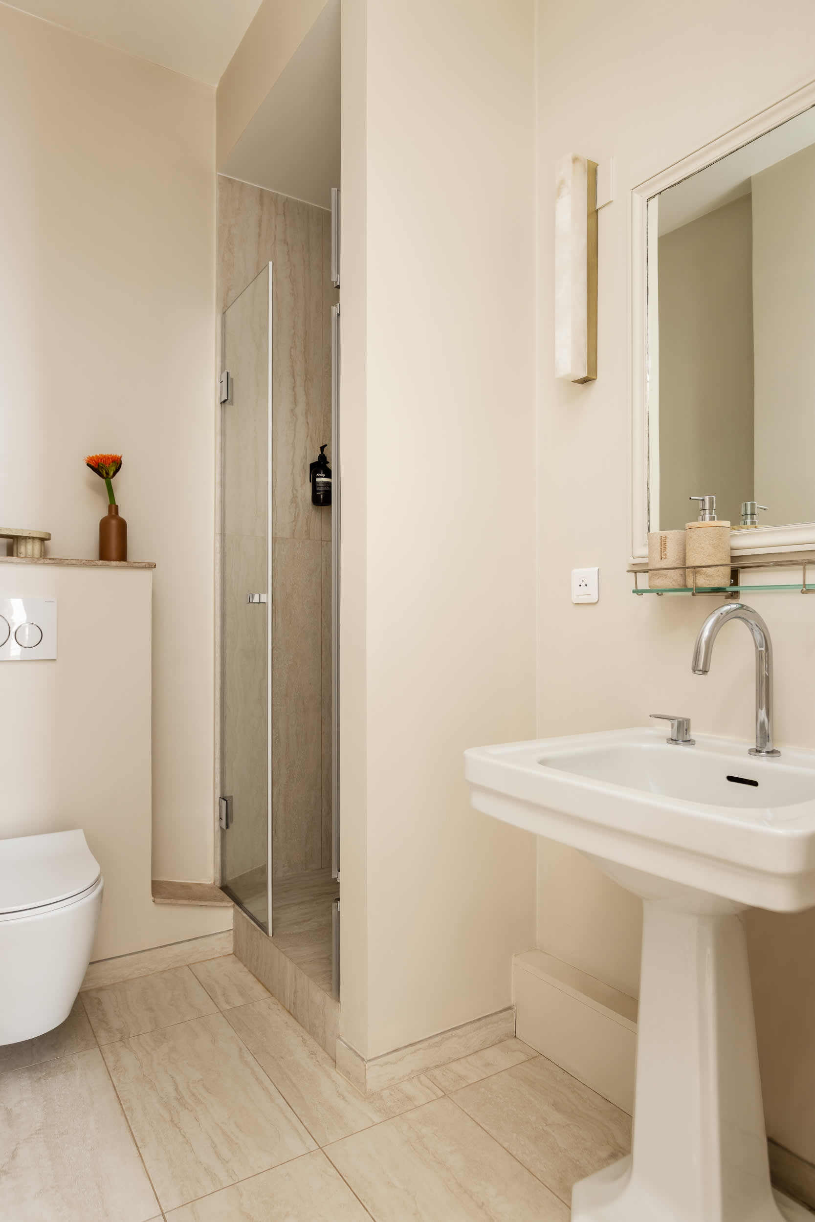 Arc de Triomphe Luxury 3 Bed 3 Bath AC — 22