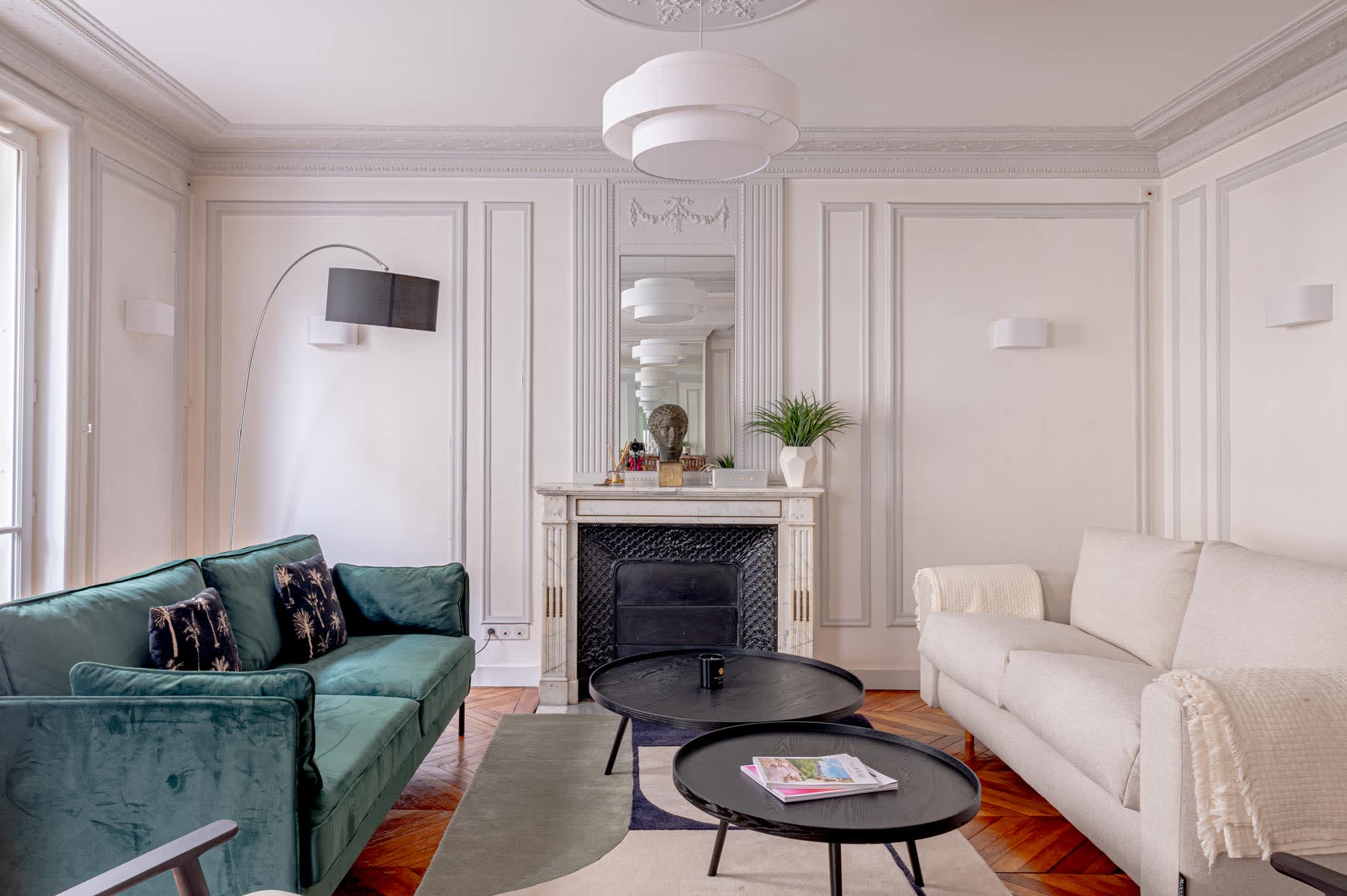 Lovely Parisian Apt 2 Bedroom 1.5 Bath