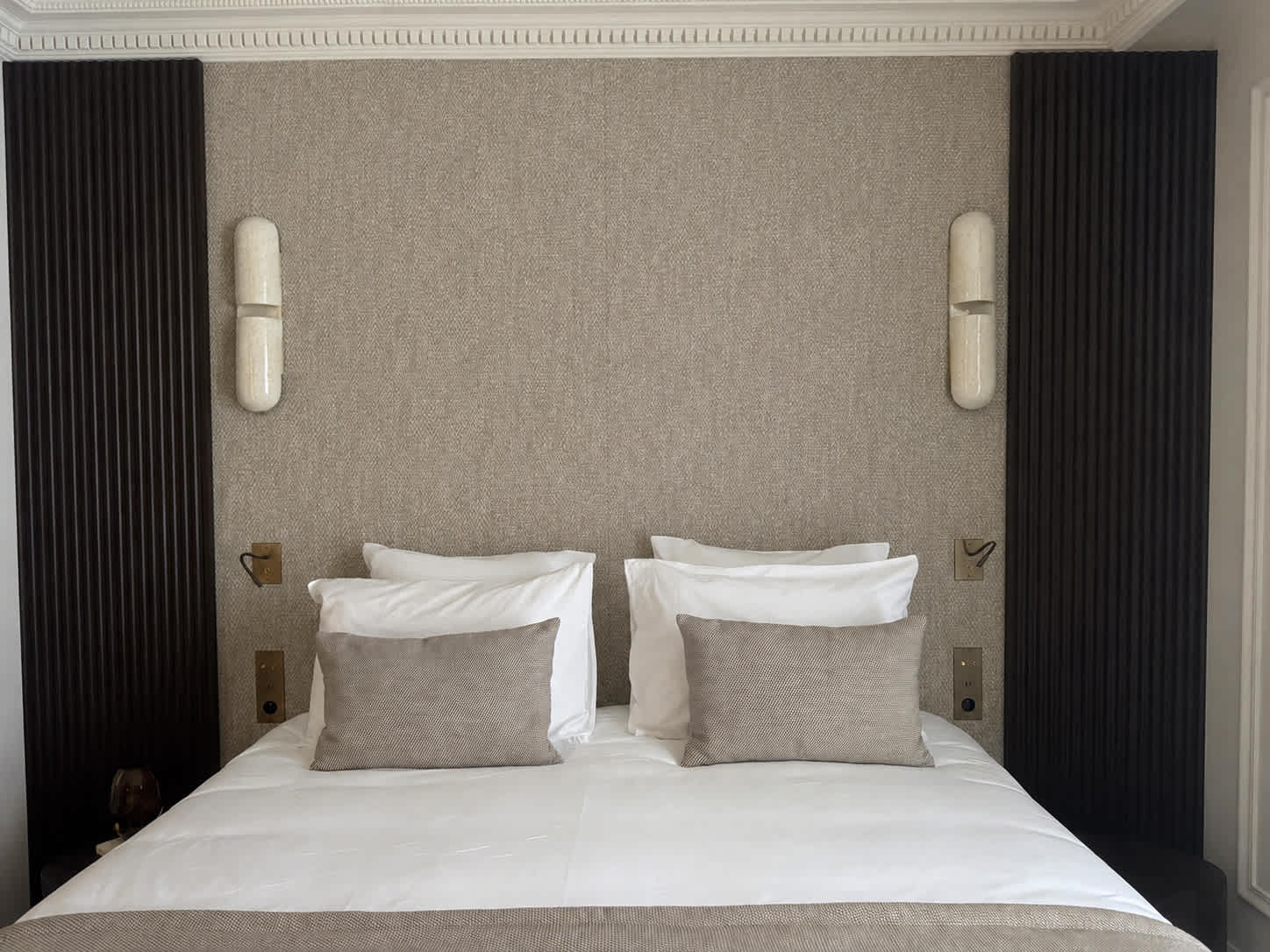 Madame Luxury 3BR 6P with AC - 13