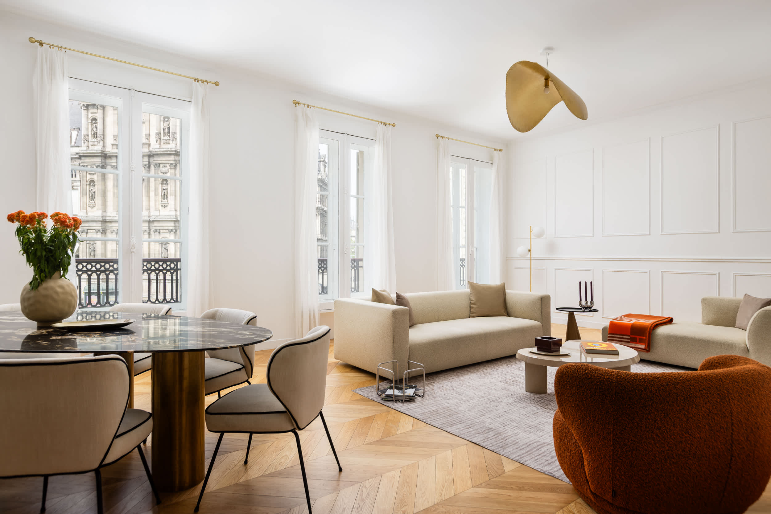 Luxury Rivoli 4 Bed 3 Bath AC Hotel de Ville BHV