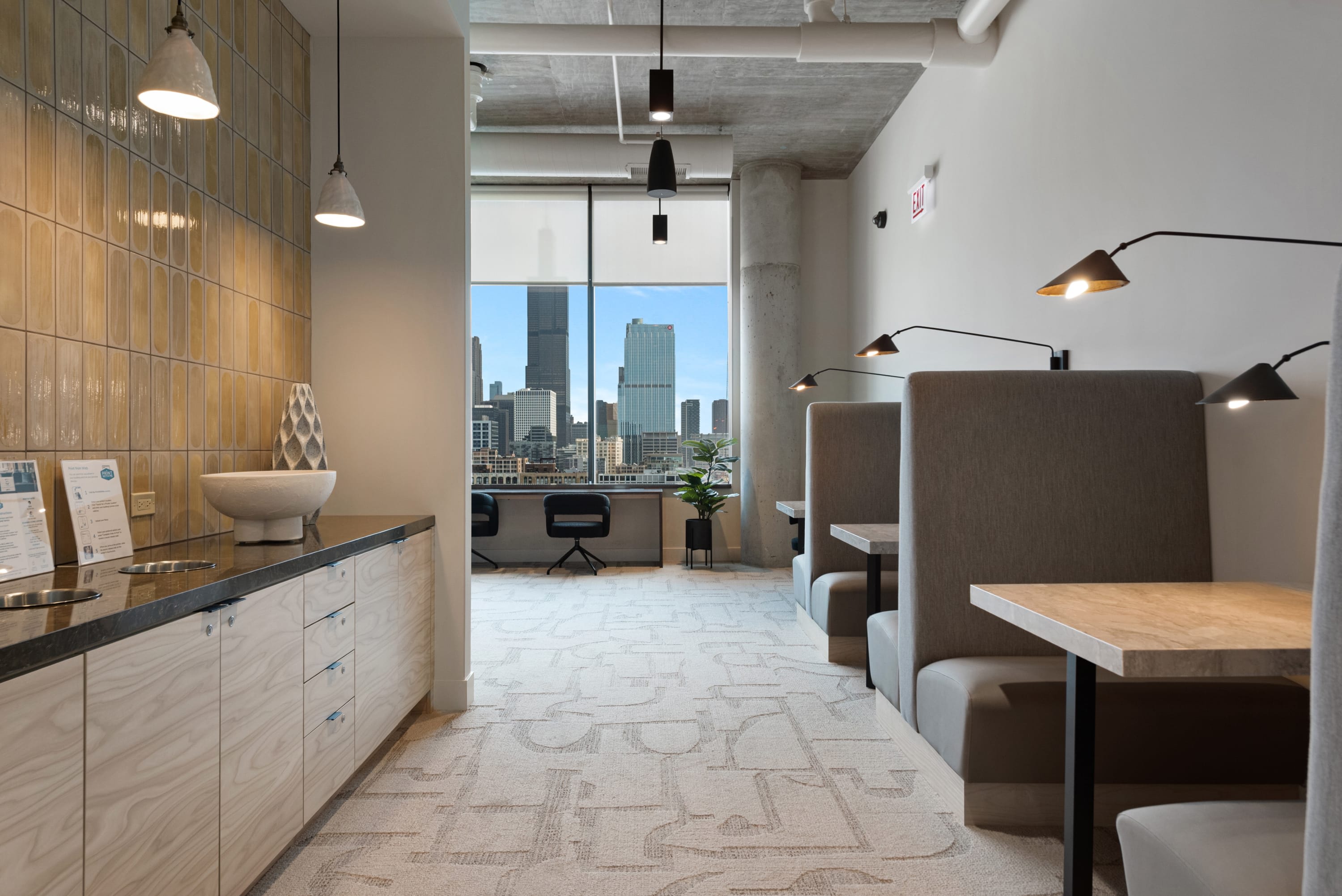 High-End West Loop 2BR + City Views & Walkability interior 5