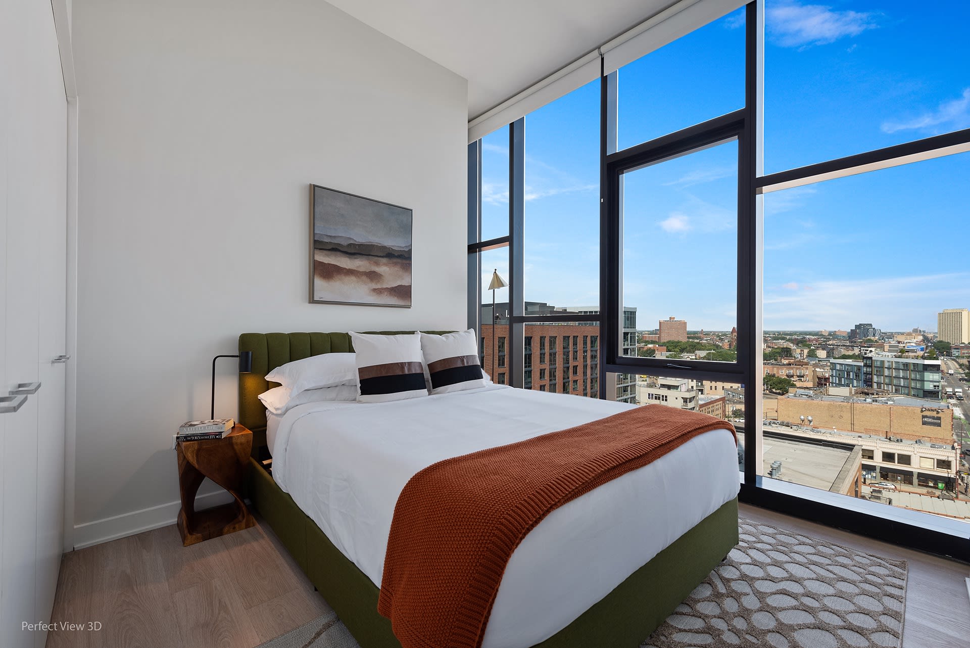 Luxe 1BR: Unmatched Views & Location interior 3