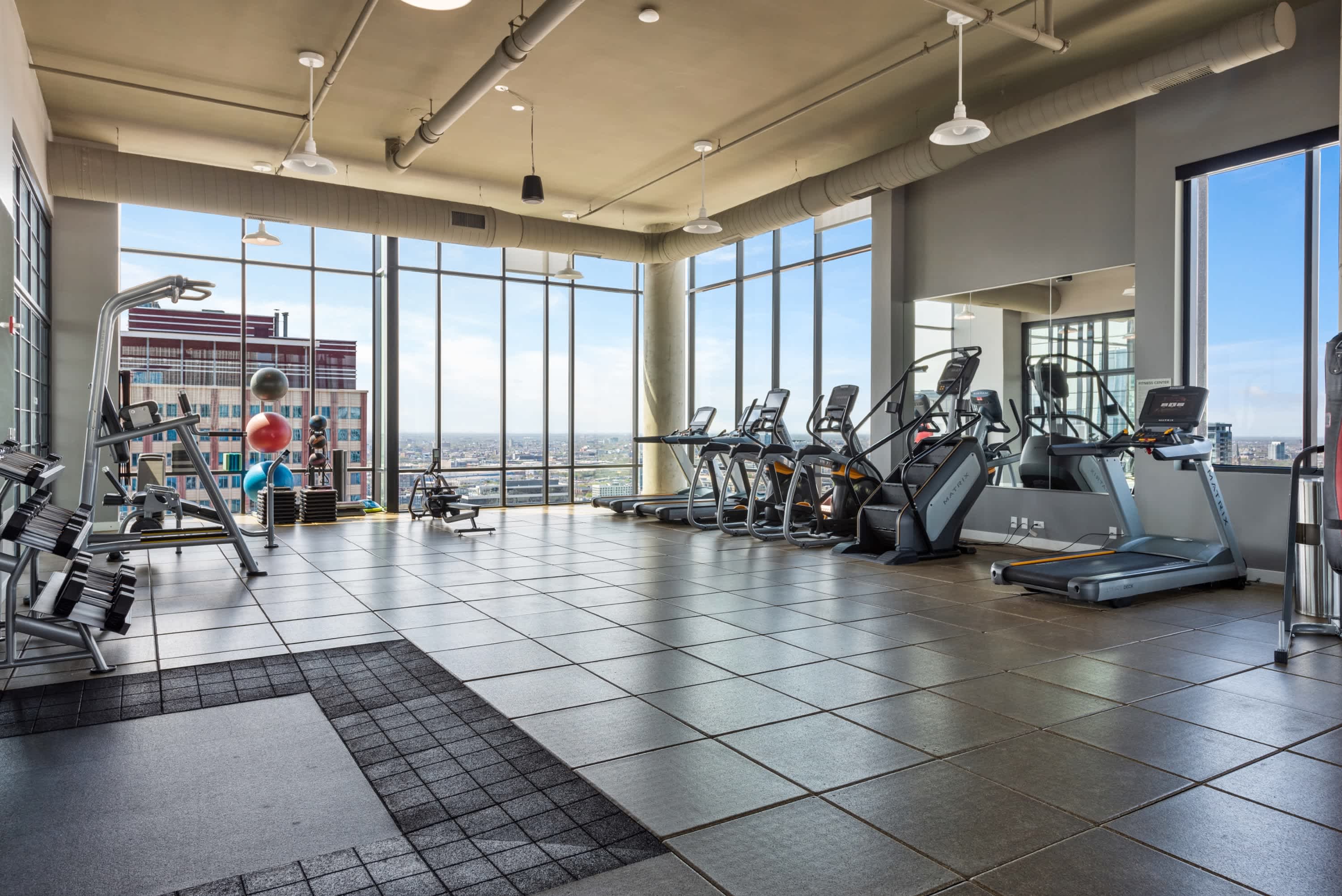 Downtown 2BR Oasis: Skyline Views + Prime Location interior 4