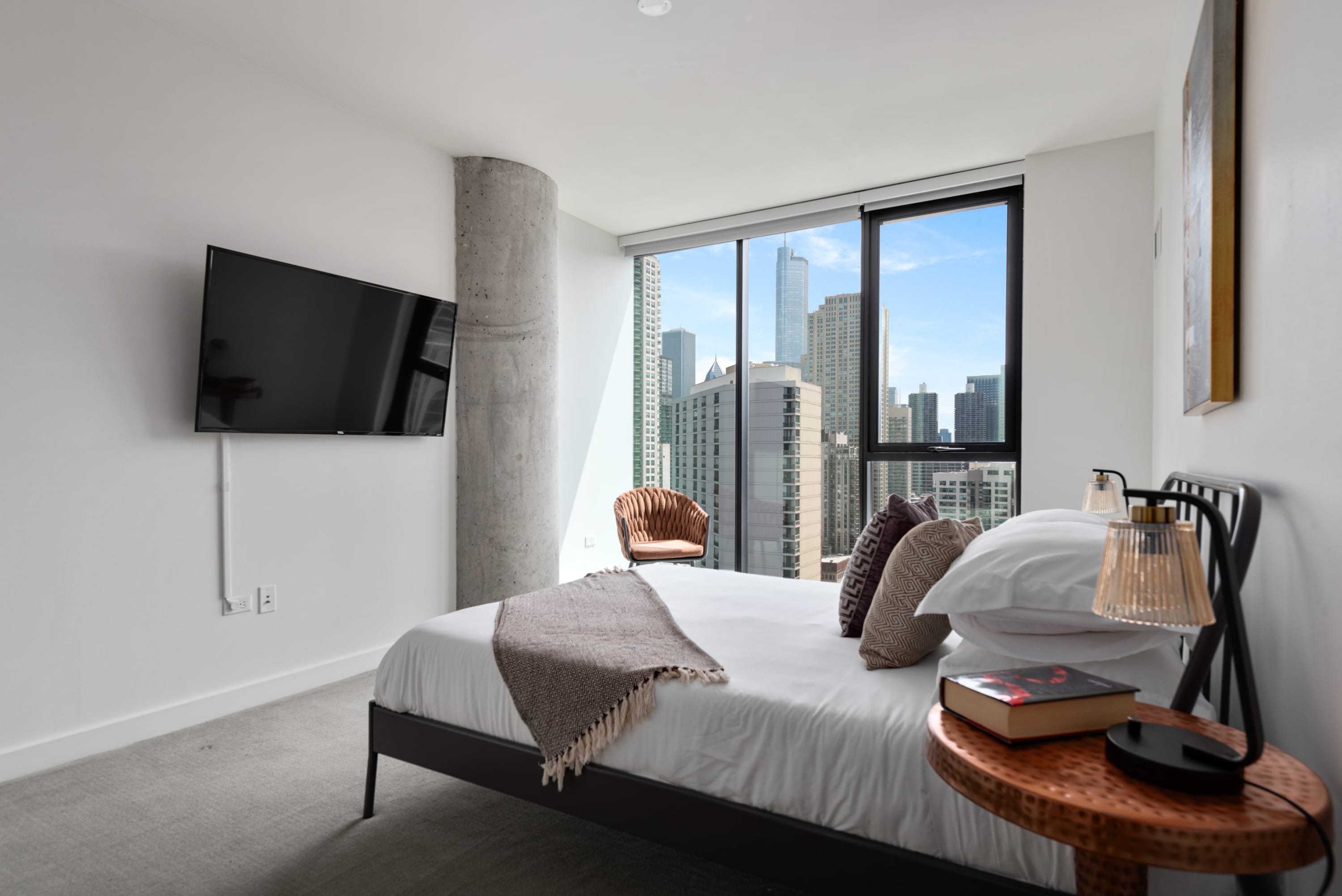 5-Star Gold Coast Experience in a Luxe 2BR Retreat interior 3