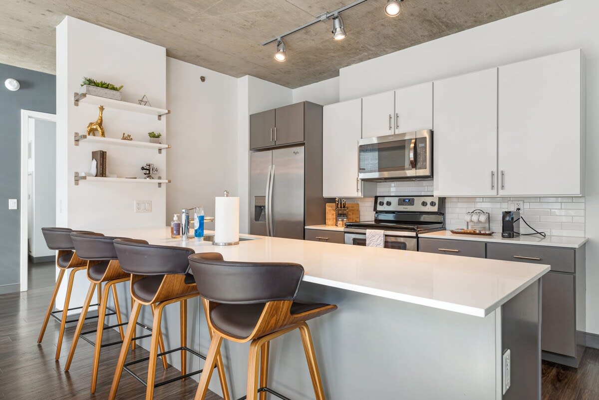 3 Central Apartments Ideal for Groups interior 2