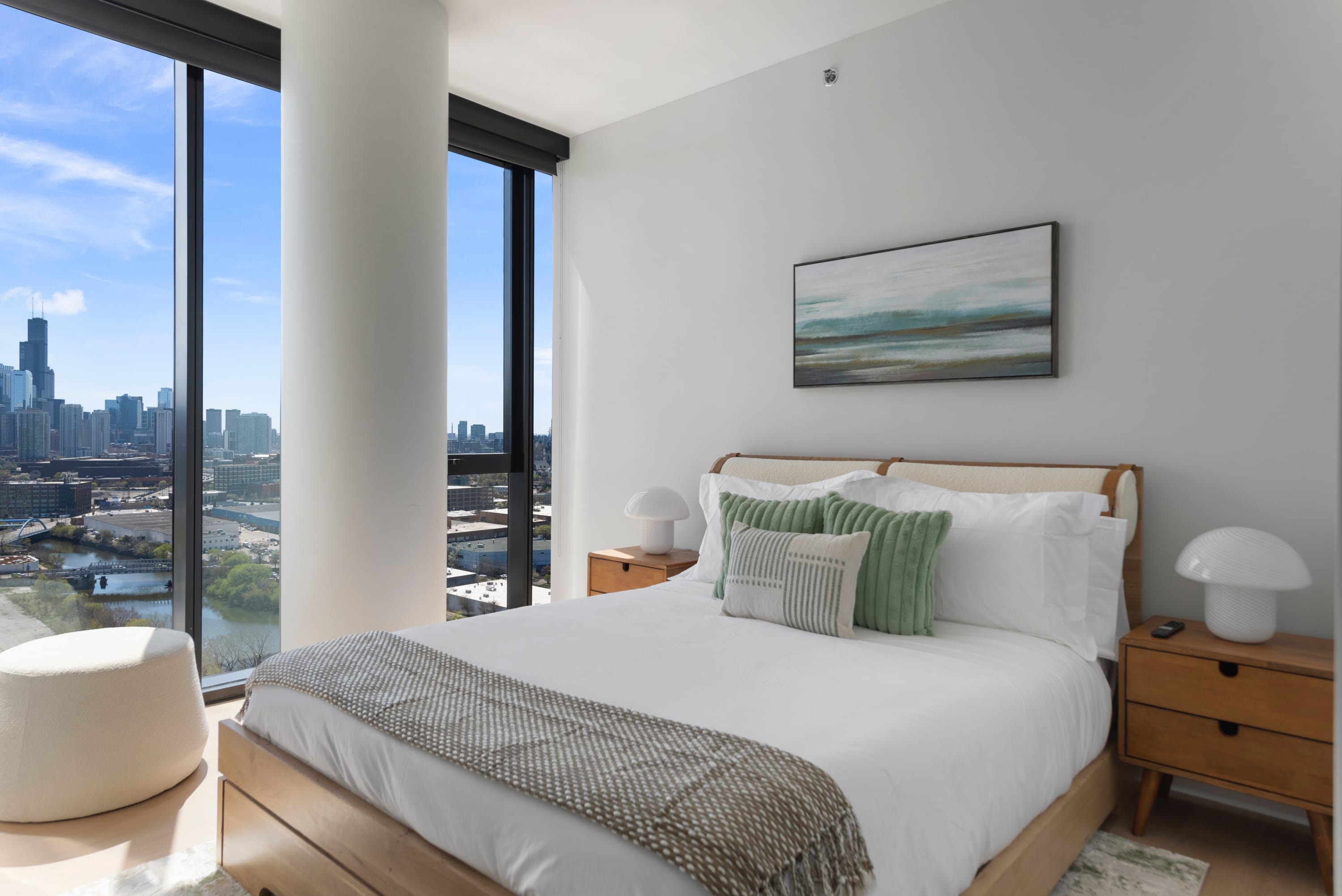 Cloud9|5 apartments @Licoln Park|The Walnut interior 4