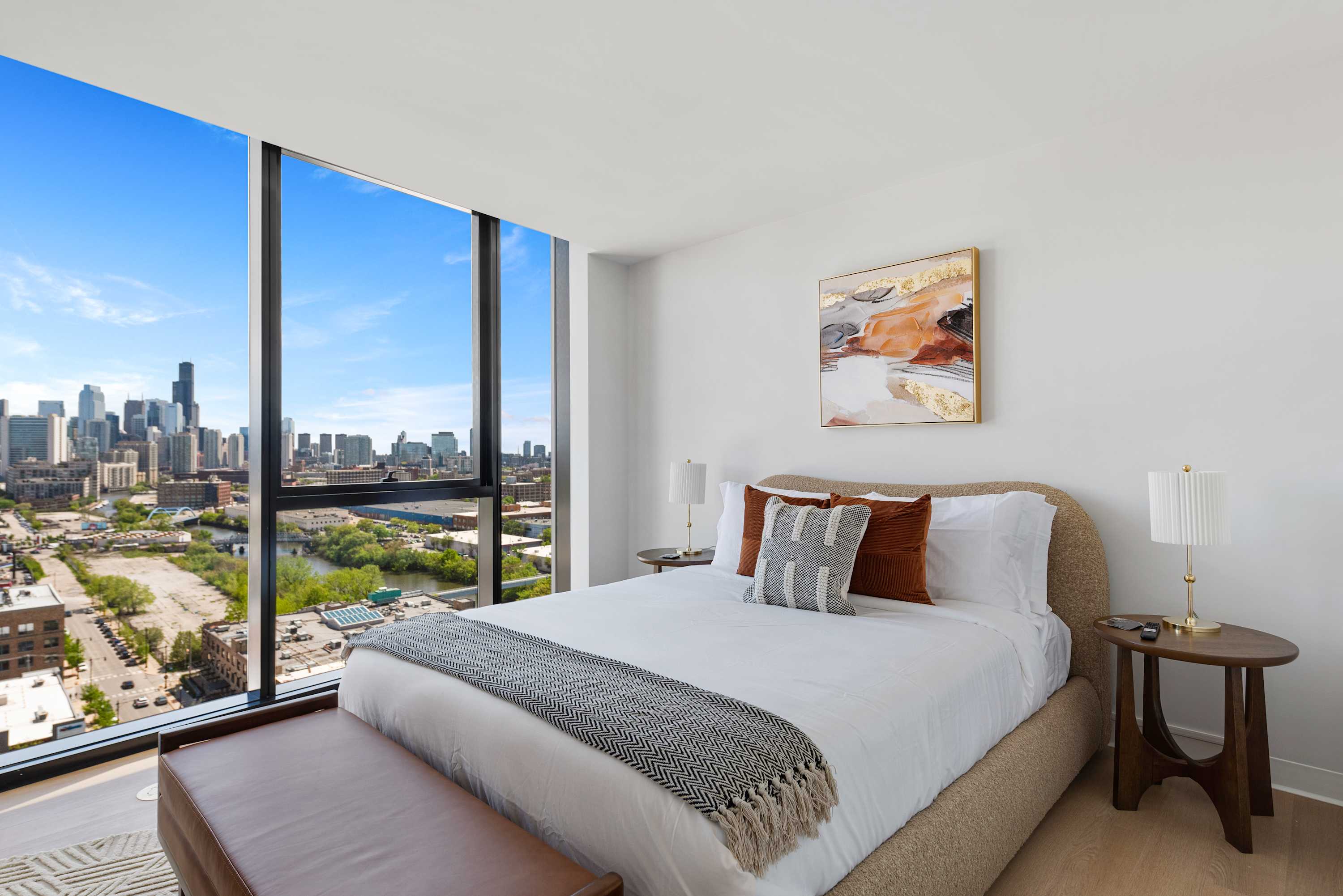 Travelers Are Raving About This Place|TheHemlock interior 3
