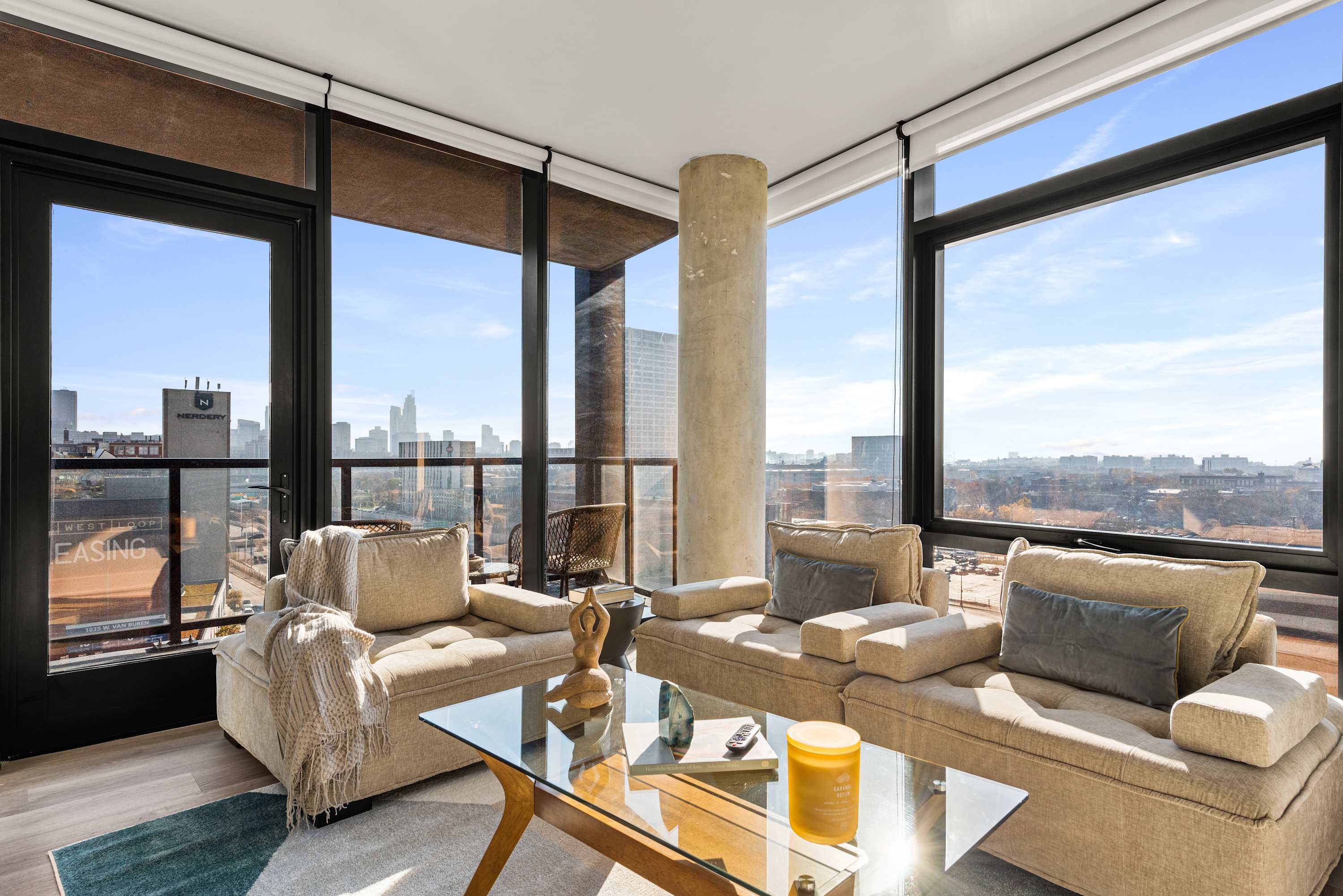 Panoramic City Views + Prime West Loop Location