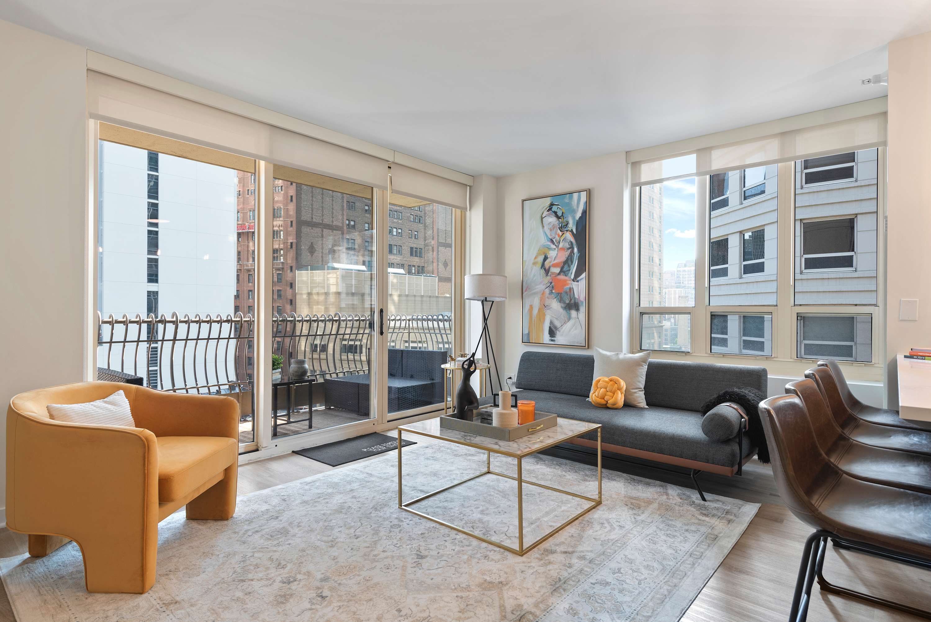 2BR near Riverwalk + downtown access