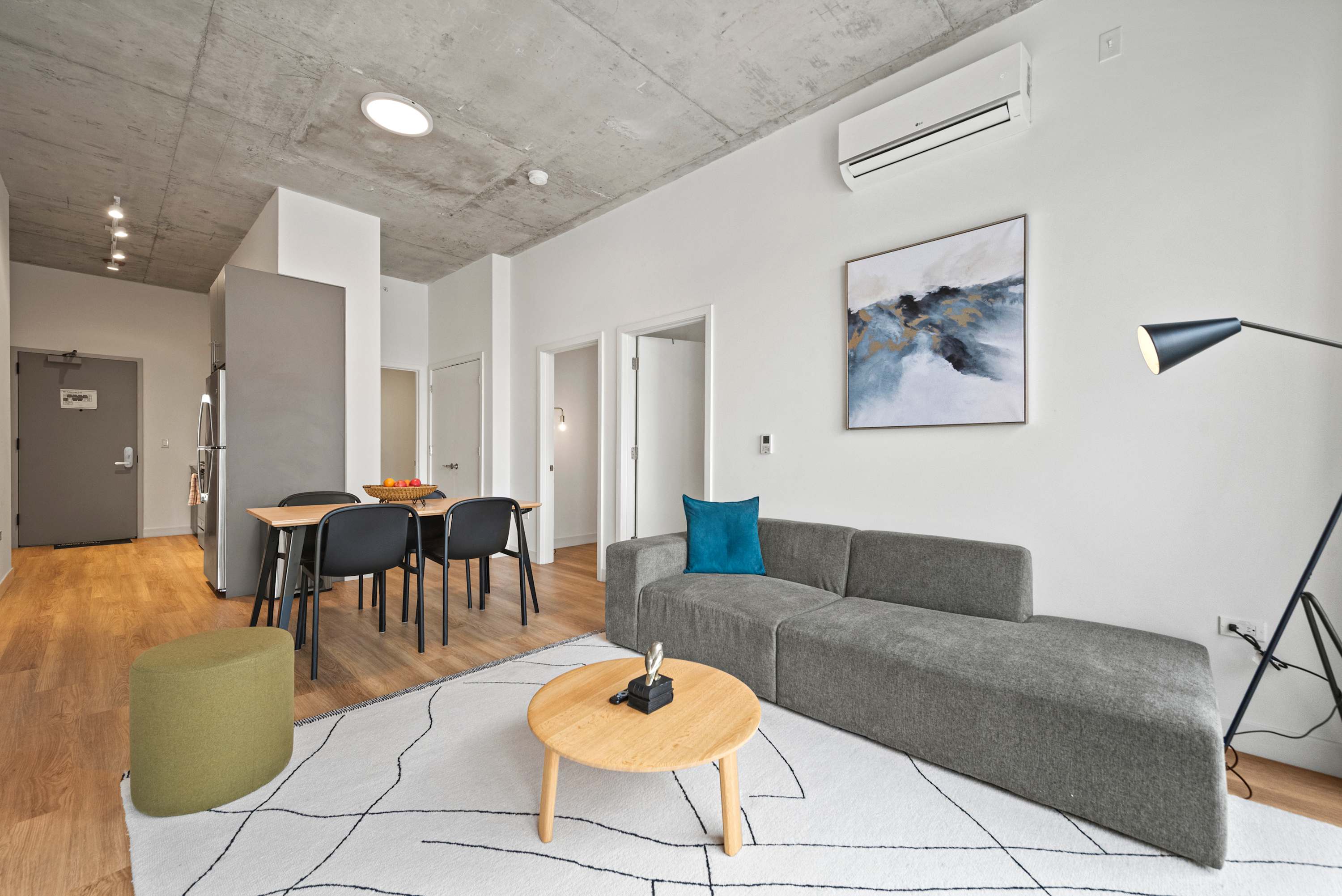 4BR w/ Free Parking + Easy City Access