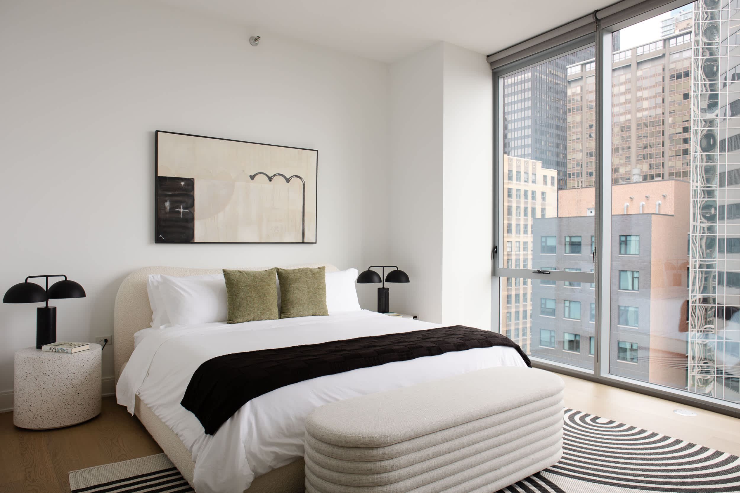 PH w/ Bean & Lake Views, An Elite Stay interior 2