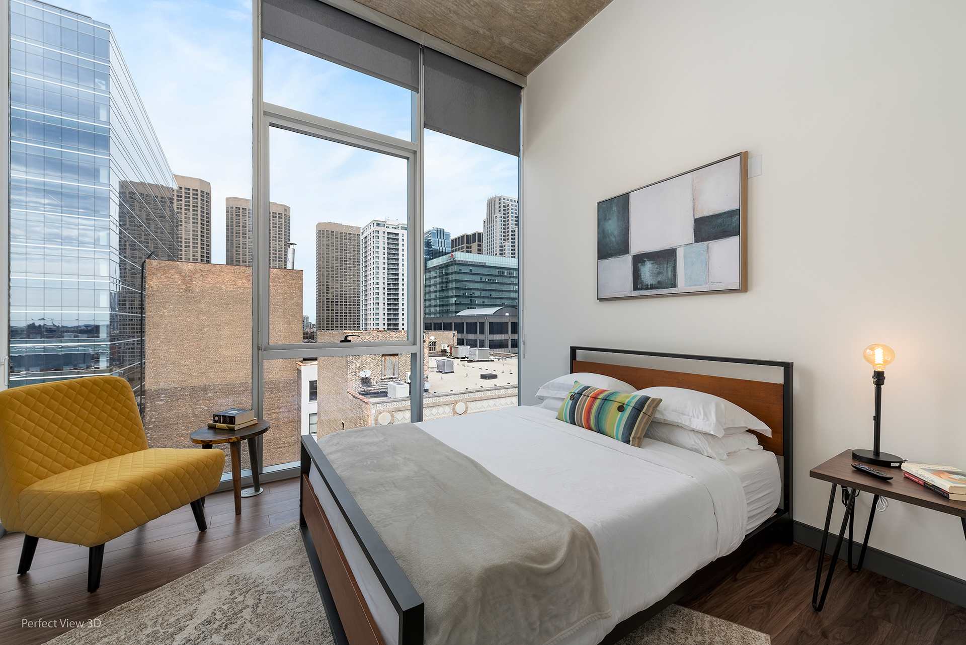 Top Floor Views + Central Comfort interior 3