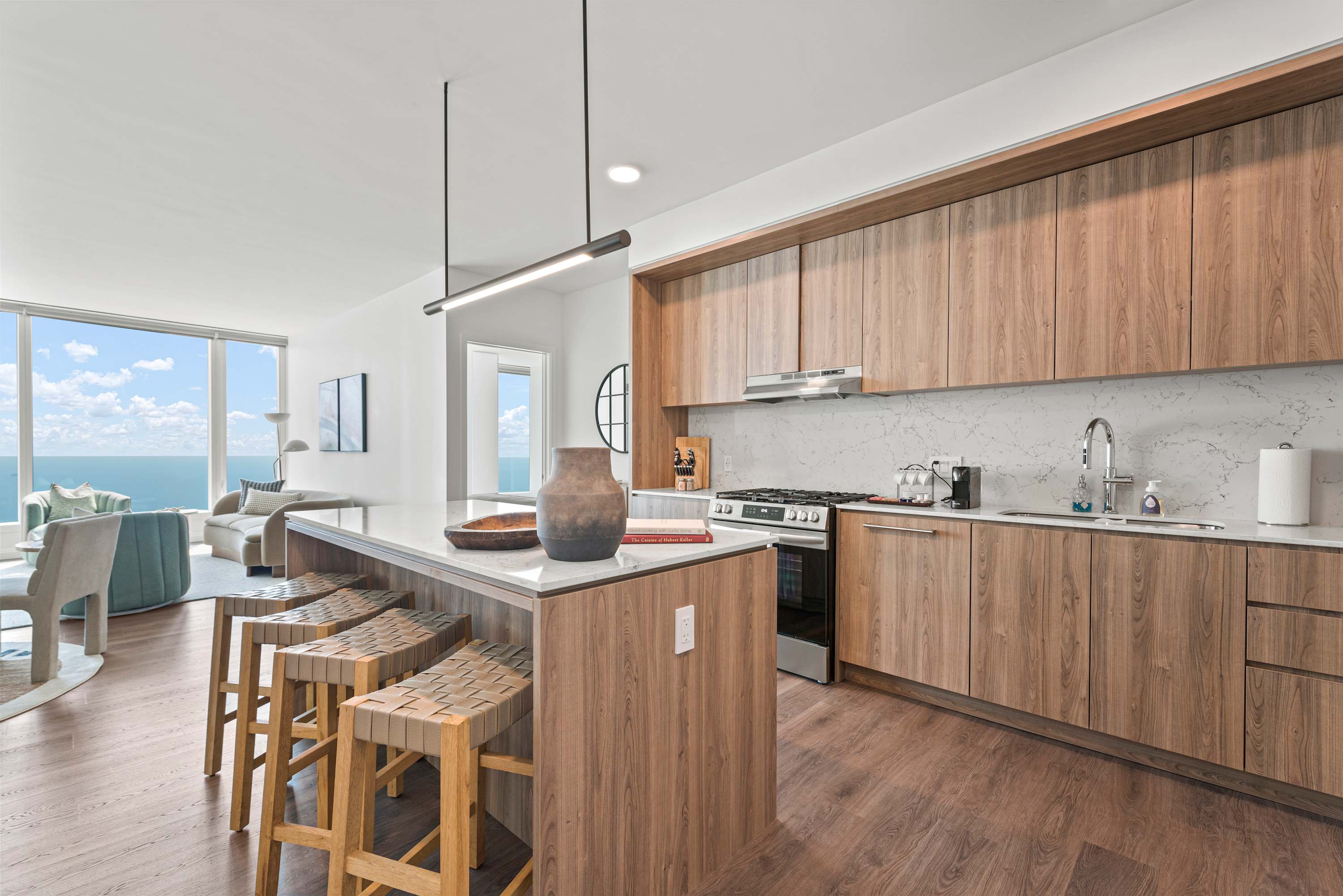 Cultural Mile 2BR, A Stay in the Sky, 65th Floor interior 2
