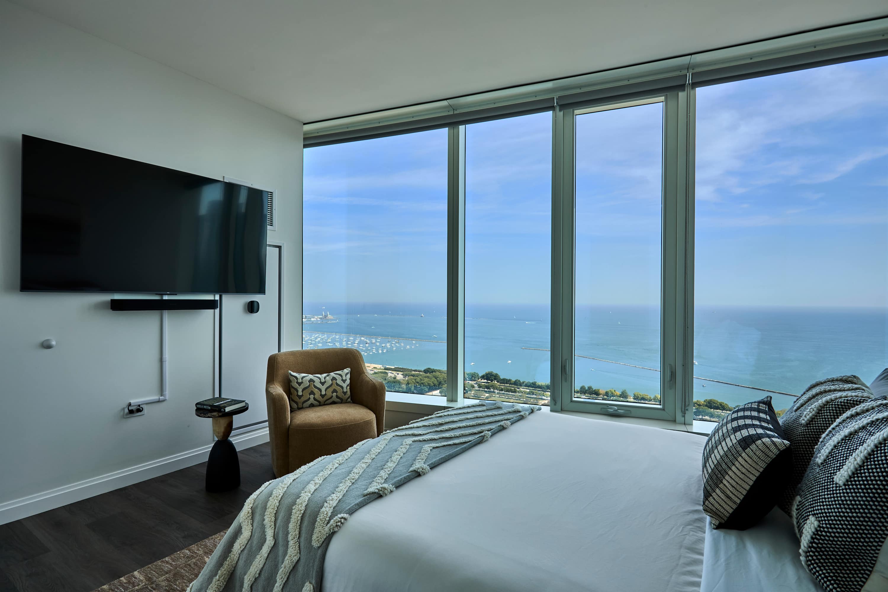 43rd-Floor Luxury Escape + Lake Views interior 2
