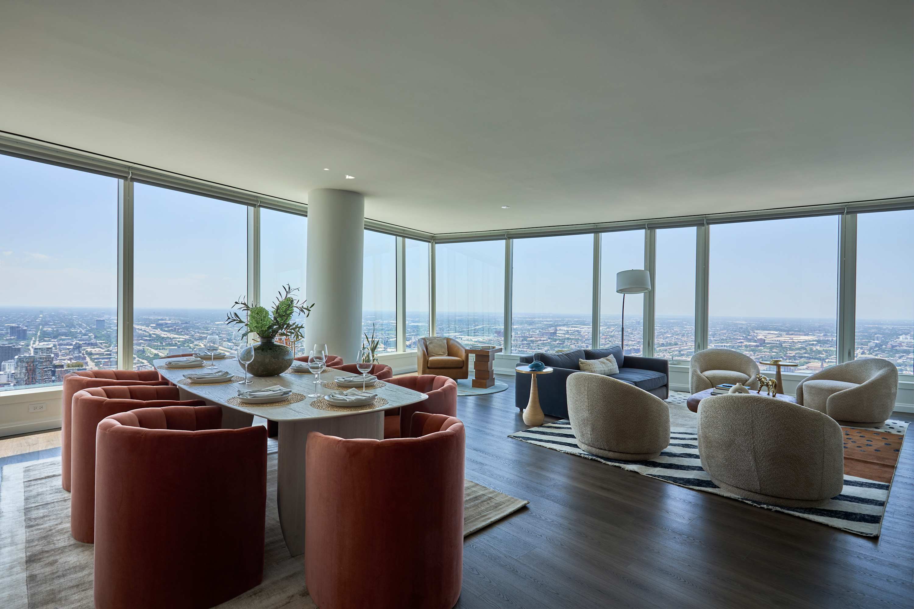 The Horizon | 3BR PH, 63rd Fl, Top Sky Deck