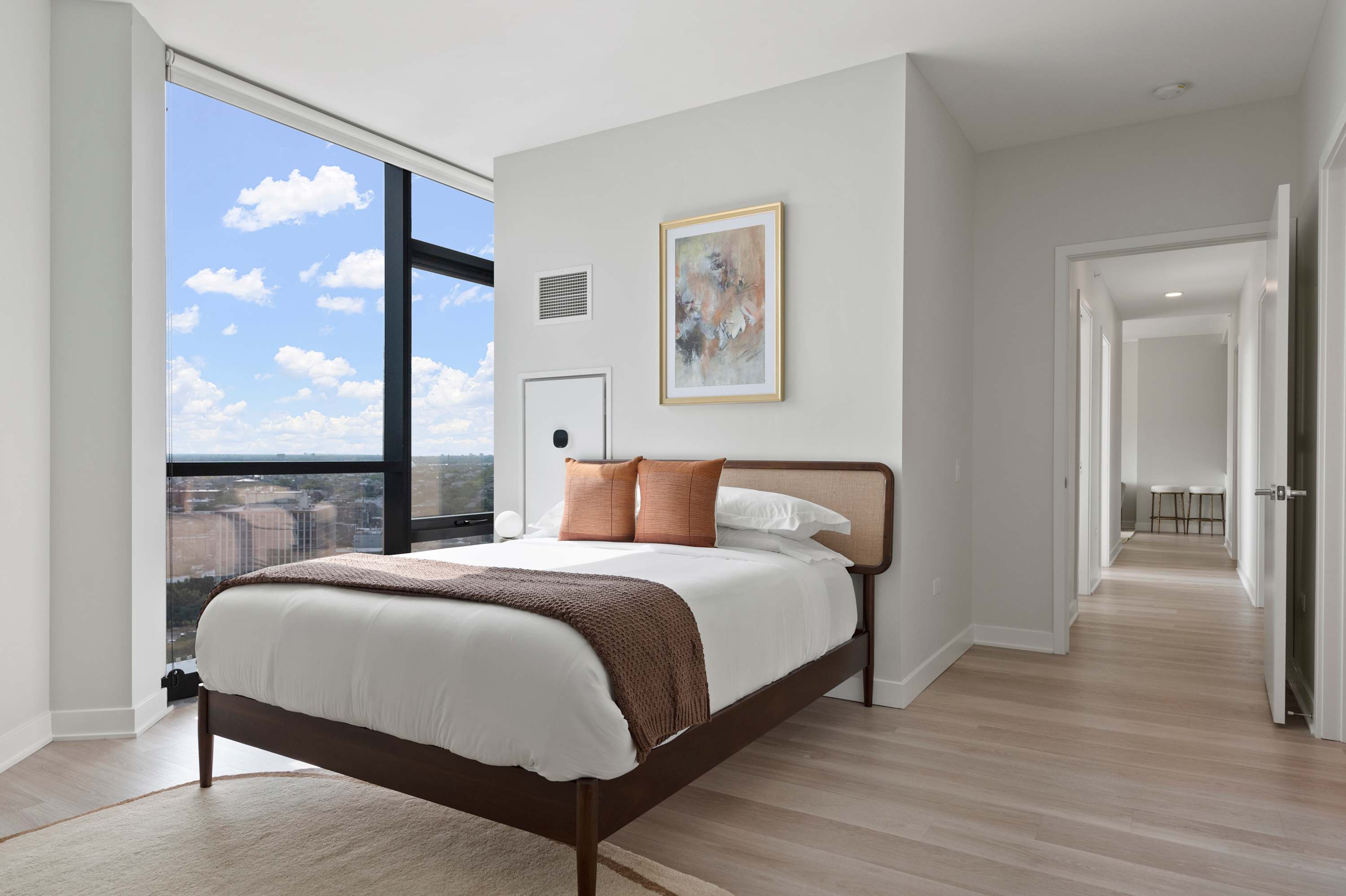 Family Stay in River West · 3BR/3BA · Sleeps 7 interior 4