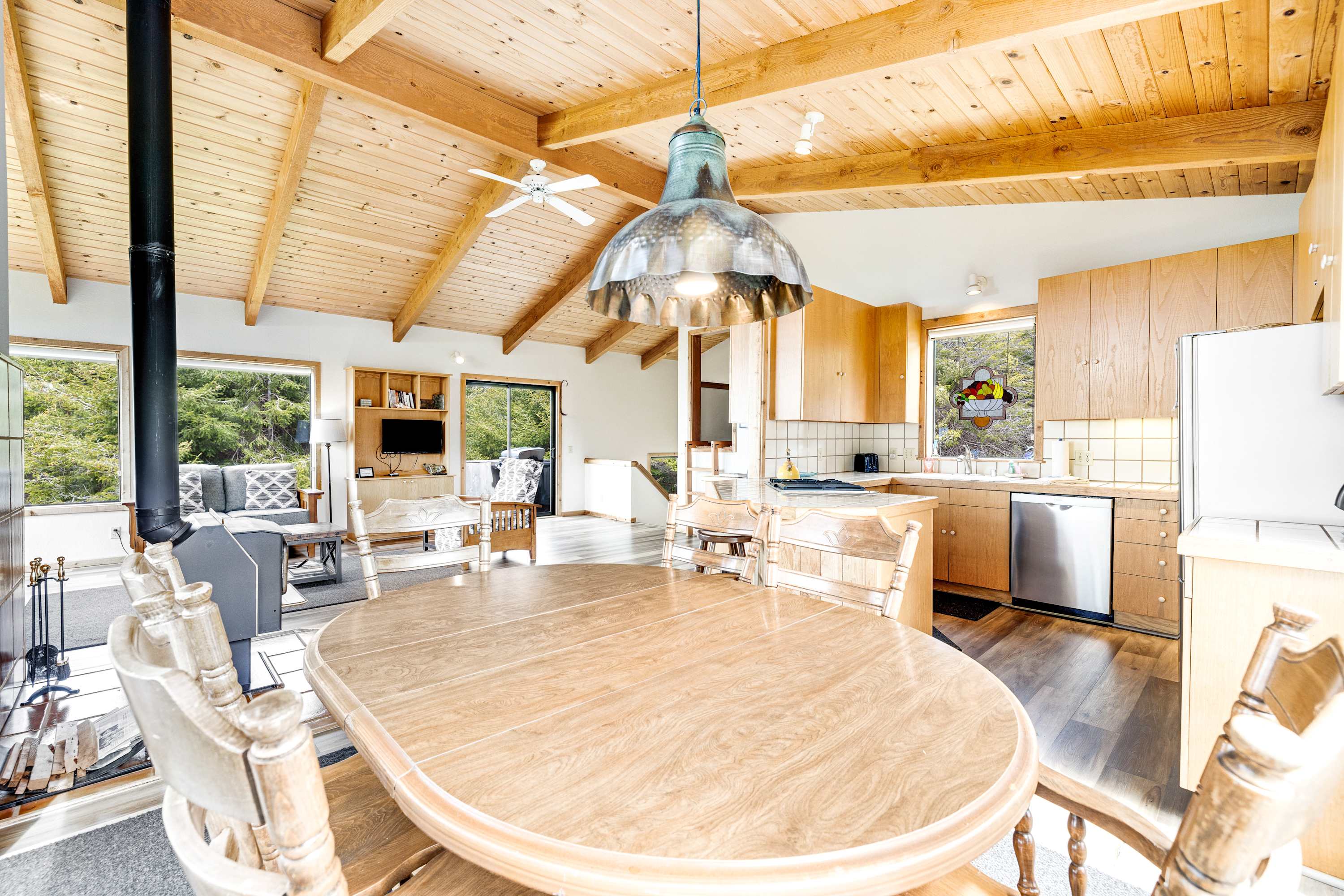 Cook up your favorite dishes in a spacious kitchen that invites creativity, all while soaking in the refreshing natural light from the windows.