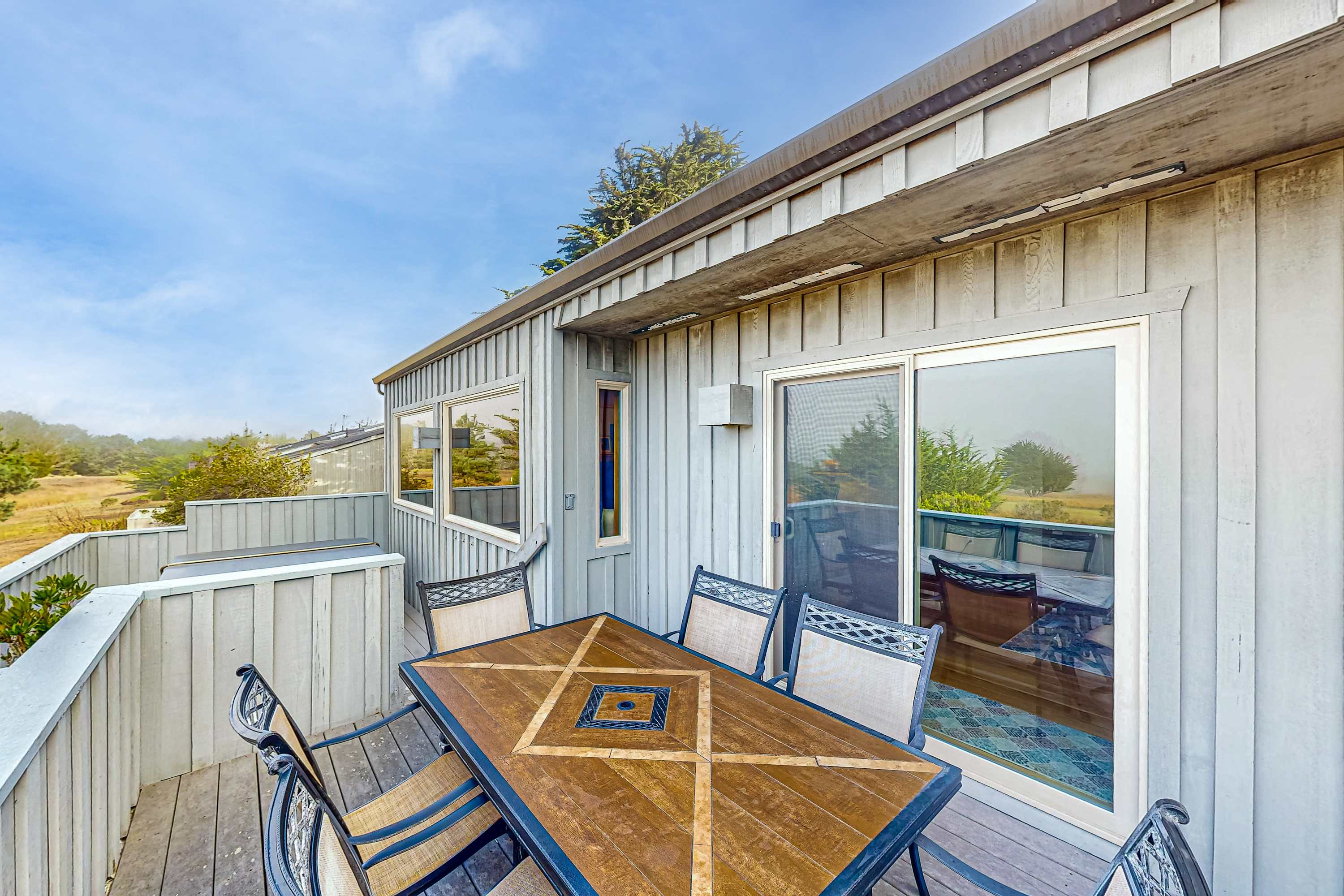 Dine al fresco on the deck, where you can savor meals surrounded by the beauty of nature and fresh coastal air.
