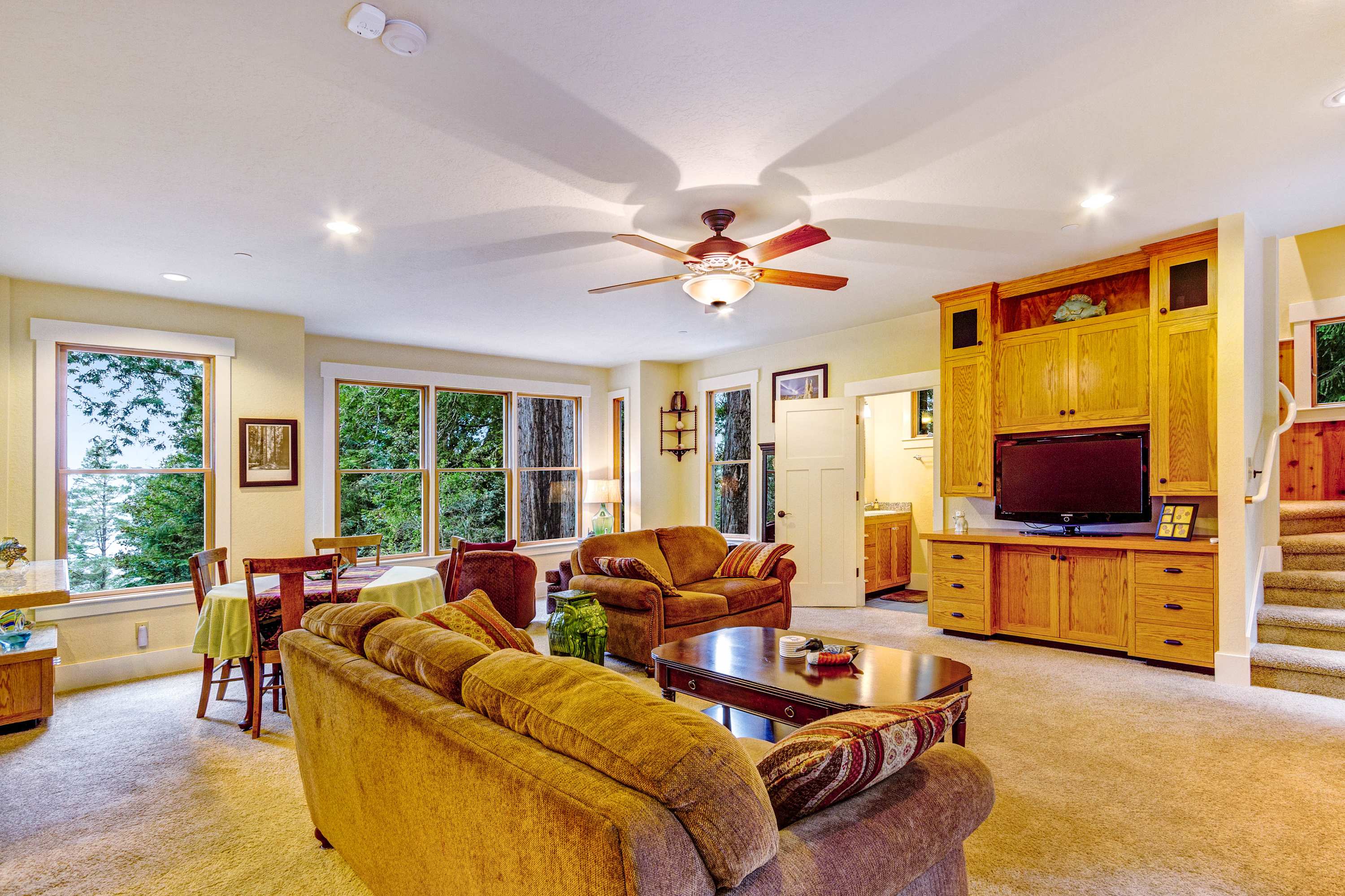 Create lasting memories in this inviting living space, designed for relaxation and connection.
