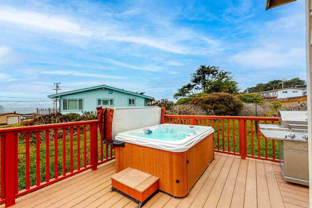 Soak under the Bodega Bay sky in your private hot tub — perched on the deck with coastal breezes and a gas grill steps away for your fresh-catch cookout.