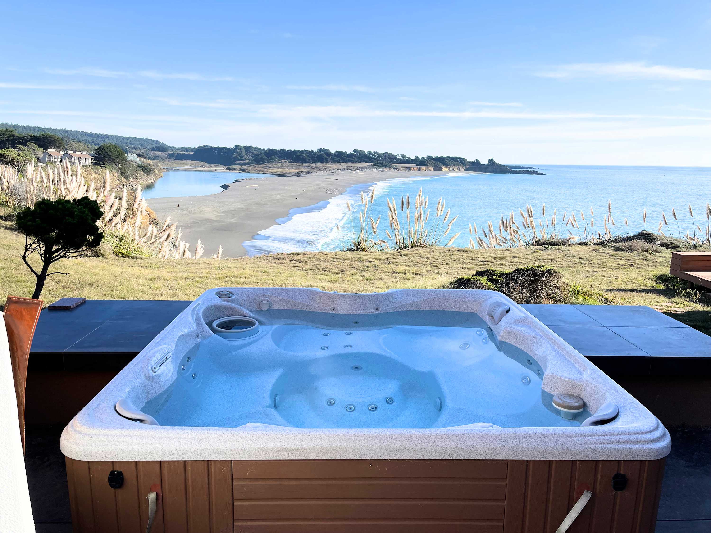 Private hot tub above Gualala Point — the Pacific does the talking.