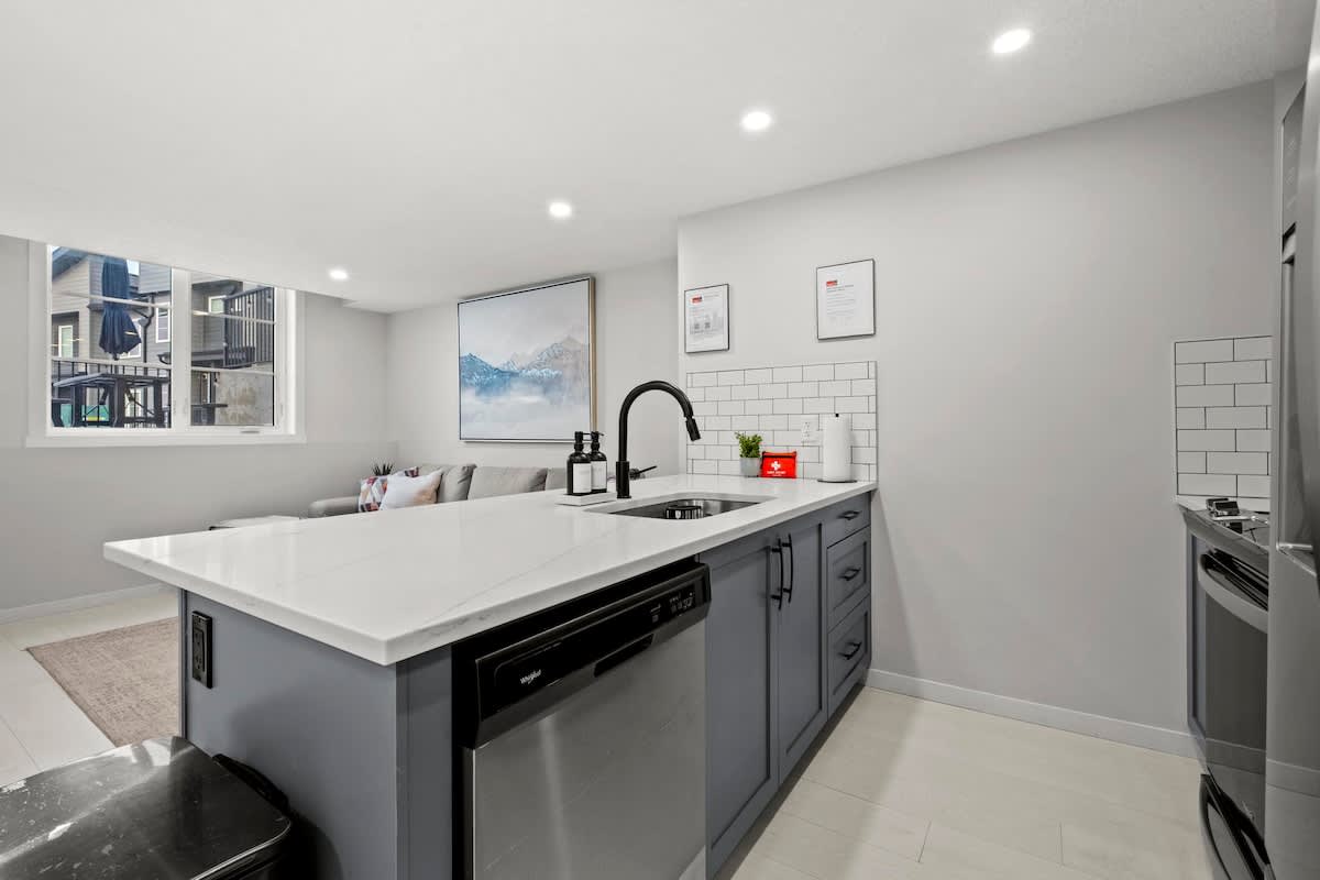Rockland Park Suite photo 11