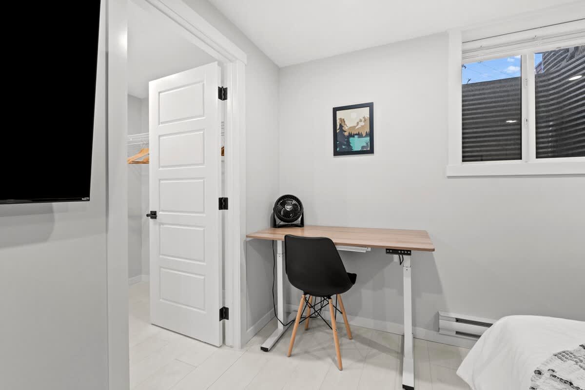 Rockland Park Suite photo 17