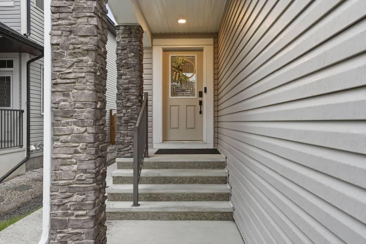 Cranston Family Home photo 8