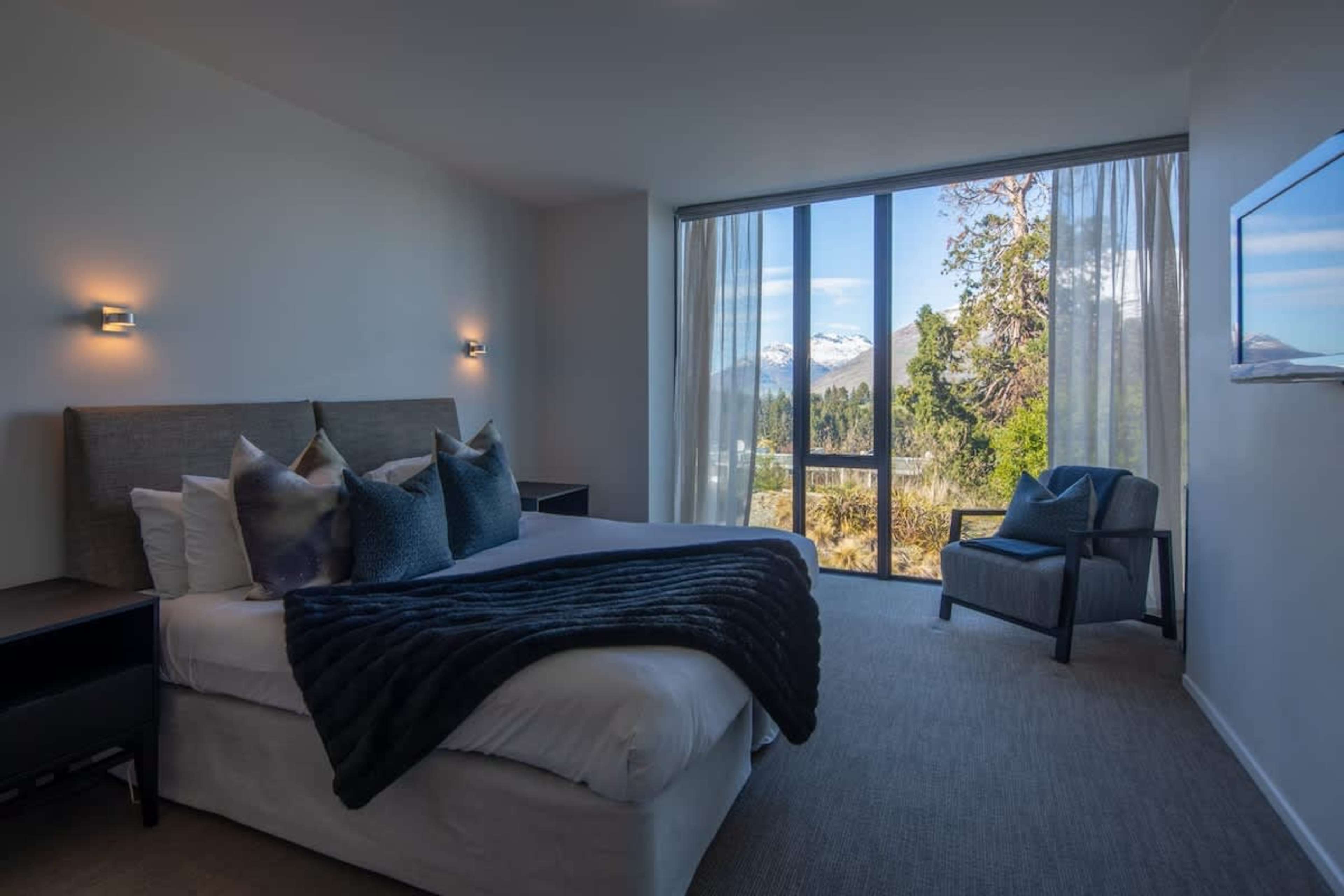 Bedroom 2 with king bed
