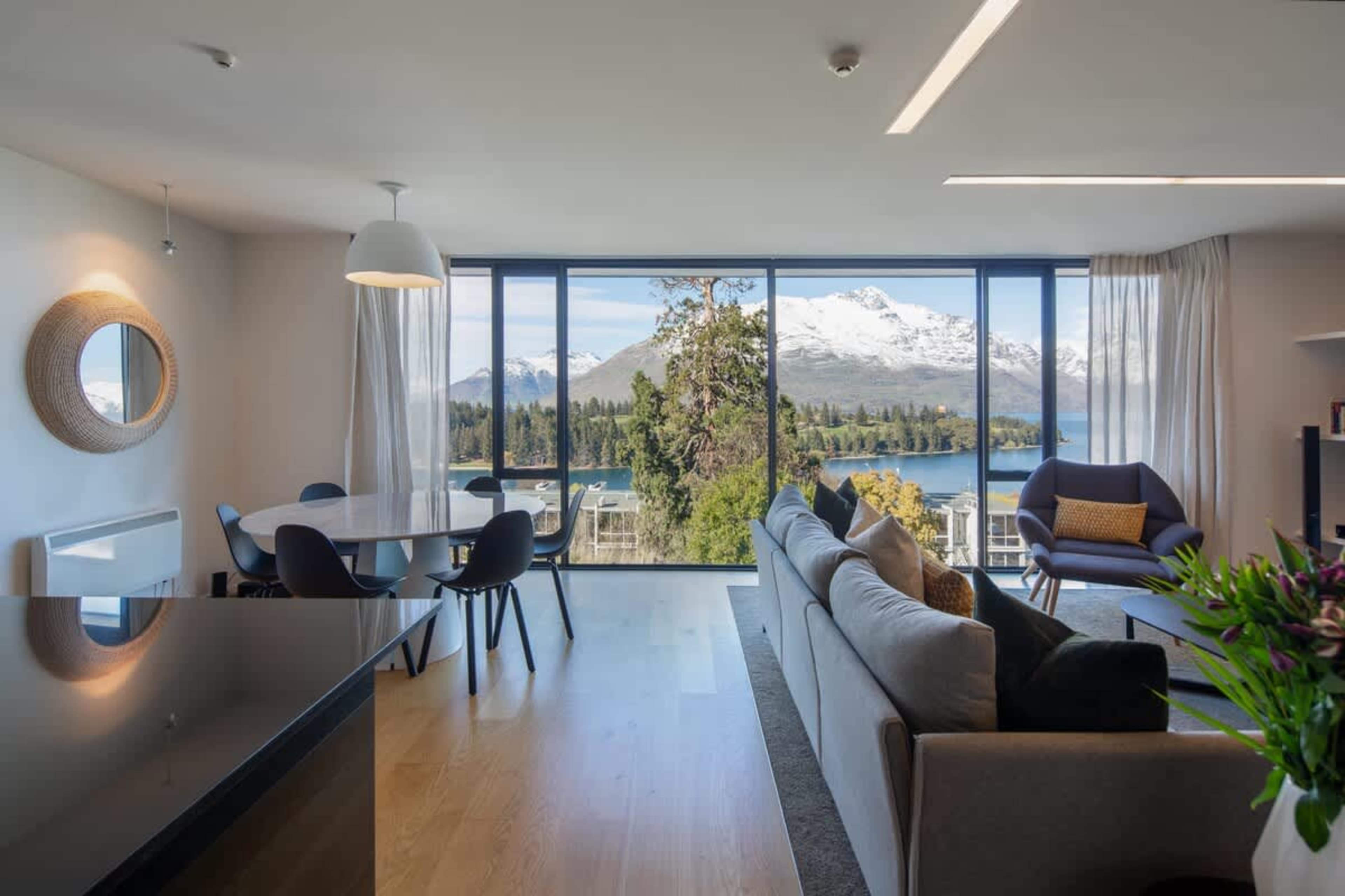 Open and spacious, perfect for unwinding and soaking in the views of paradise, Queenstown