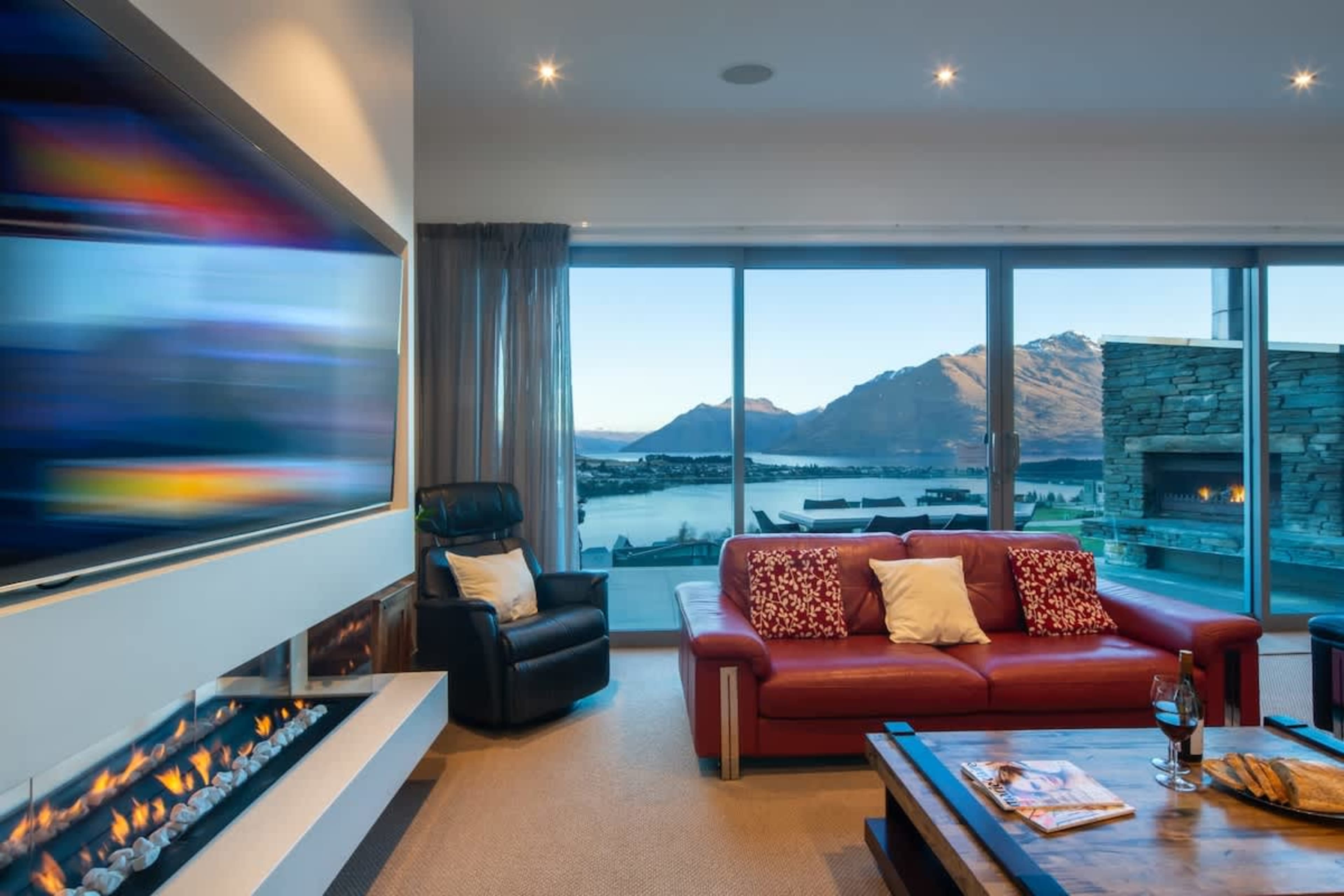 Elegant and Spacious Lounge with Plush Seating – Perfect for family gatherings or relaxing evenings, featuring cozy decor and a warm, inviting ambiance.