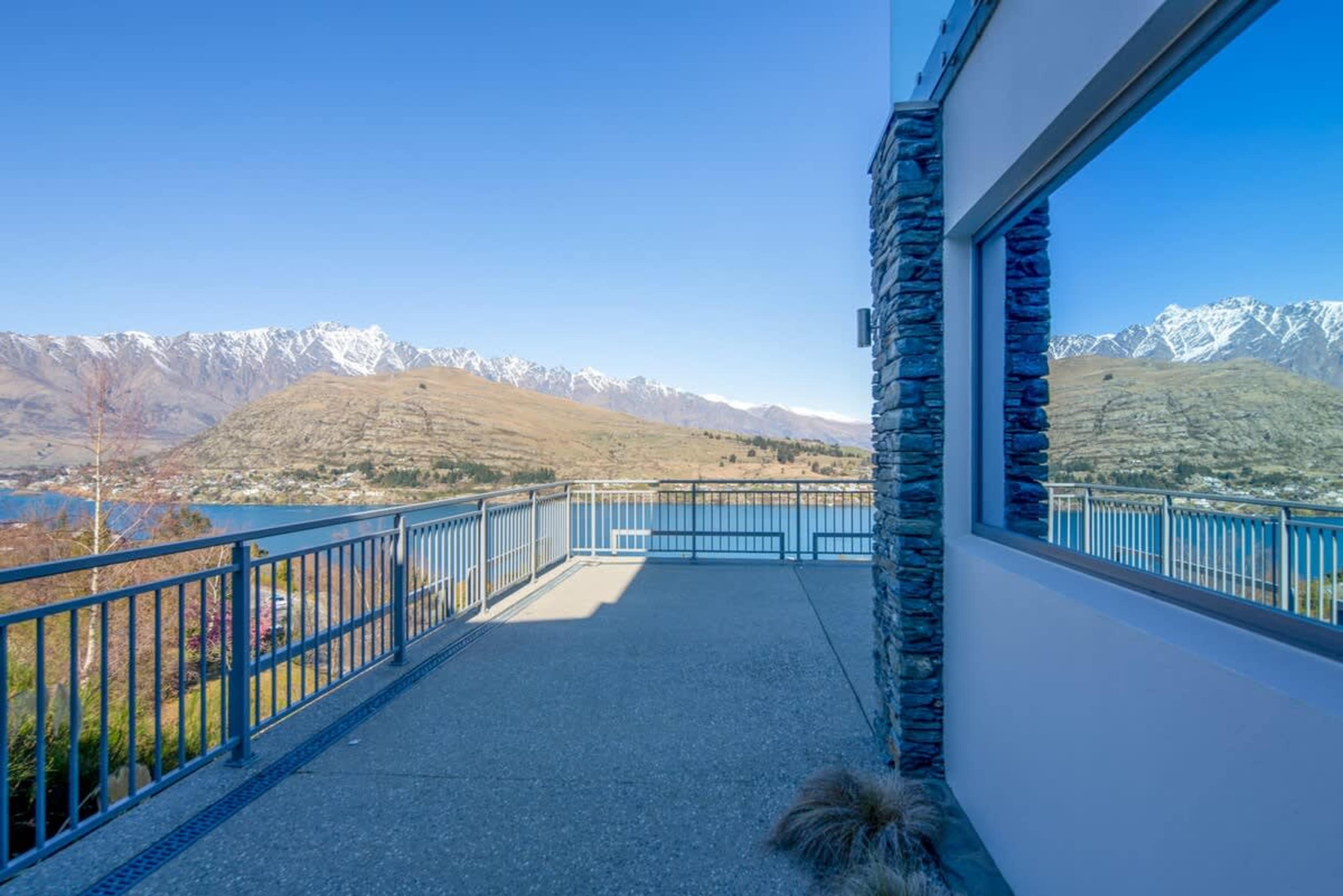 Villa's side showcasing majestic vistas