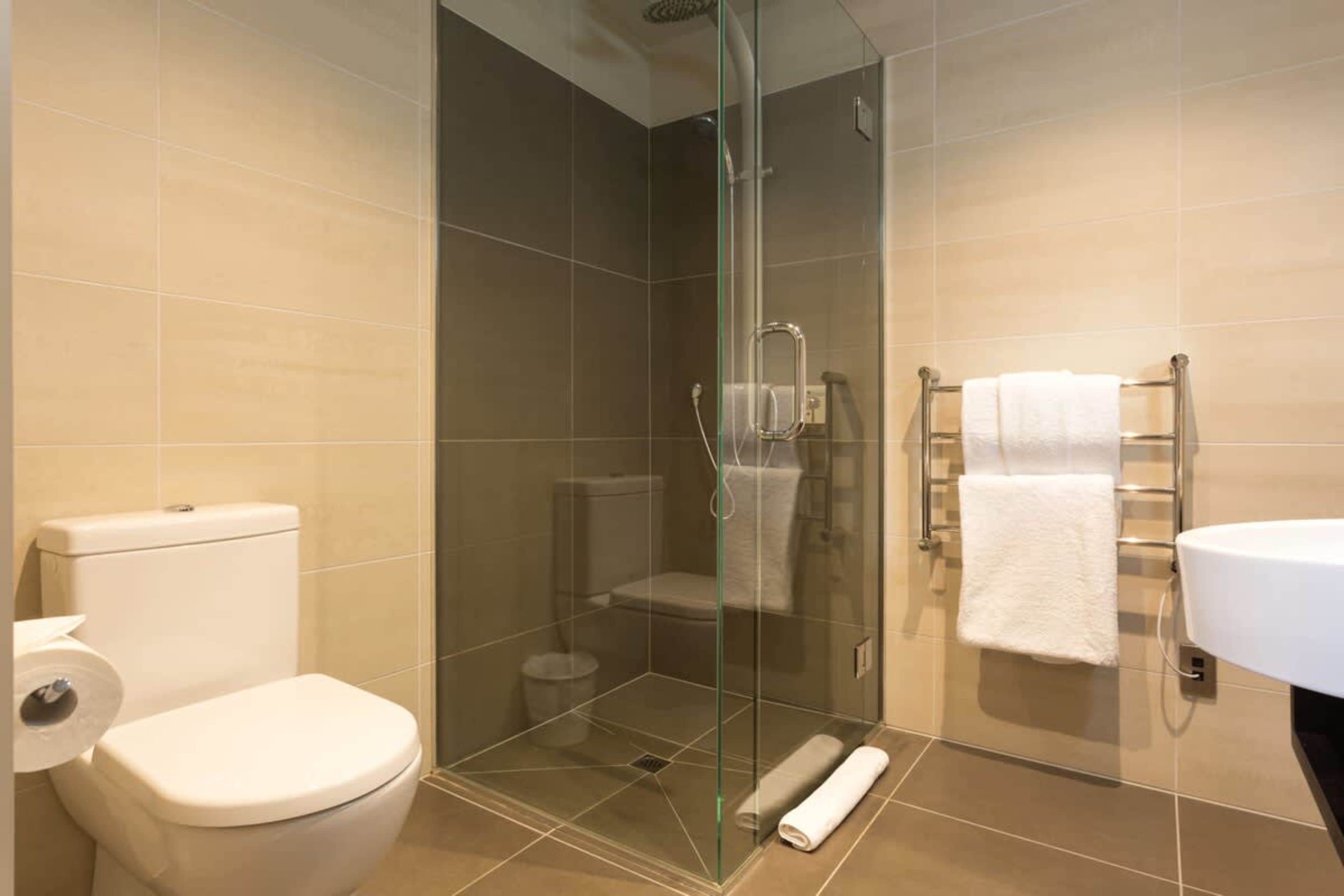 Bathroom 2