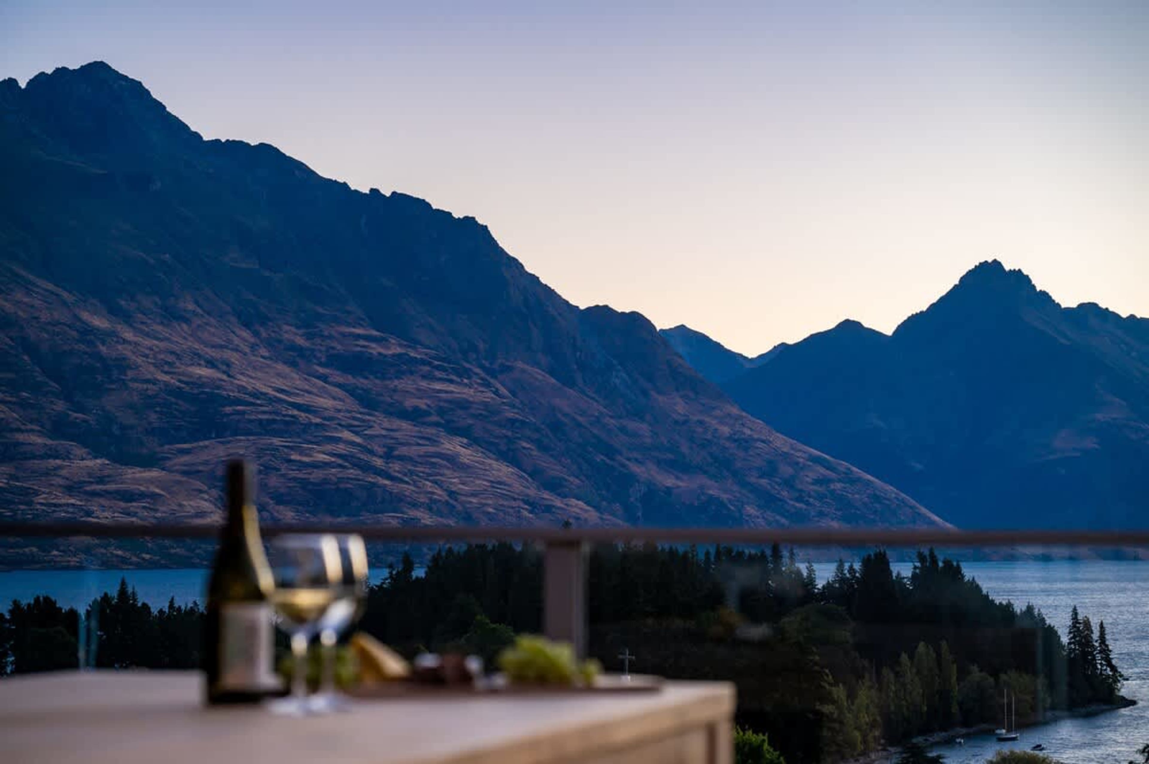 Uninterrupted lake and mountain views from the main deck—your perfect Queenstown retreat for outdoor relaxation.