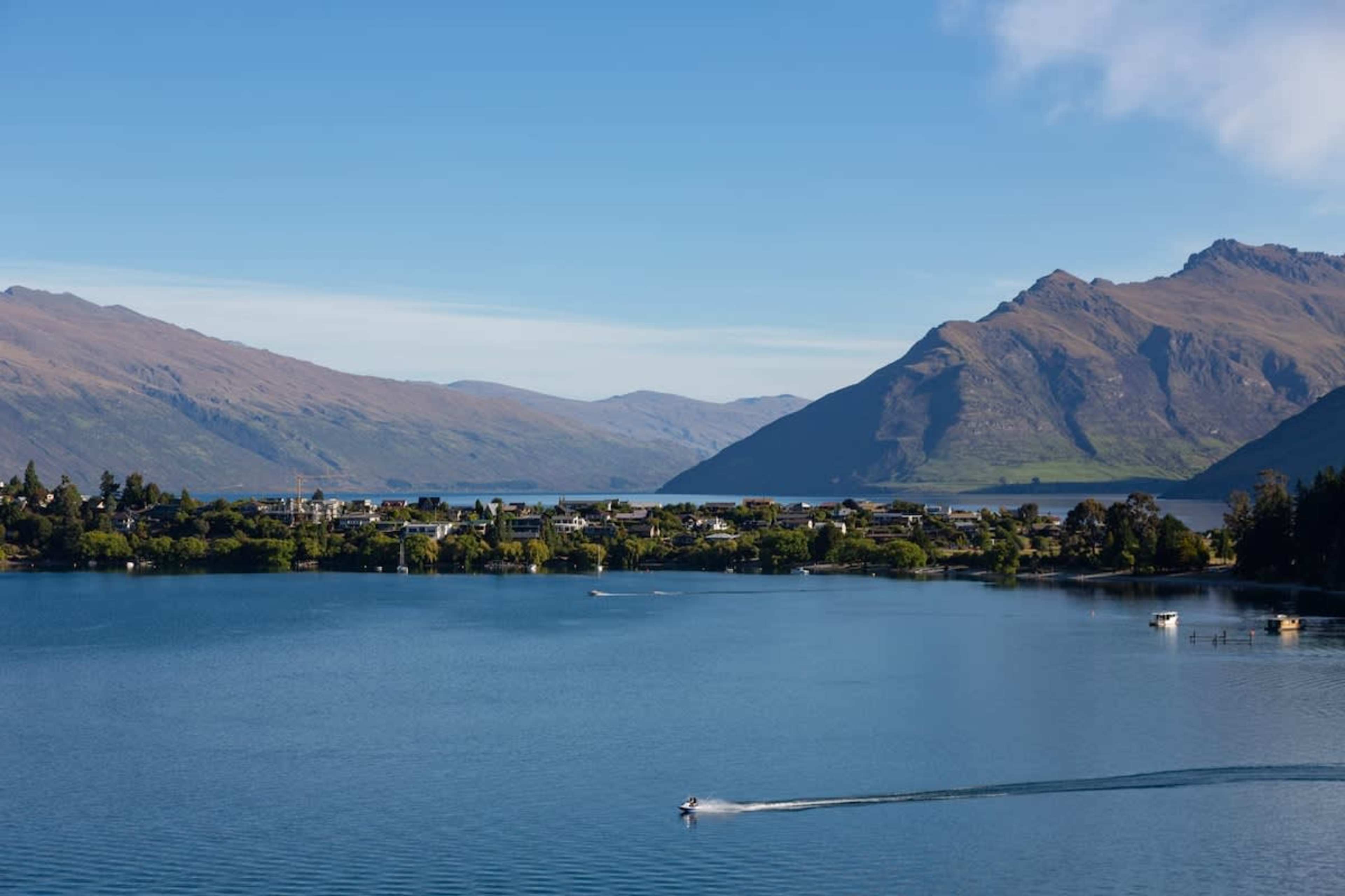 Expansive views of Queenstown lake