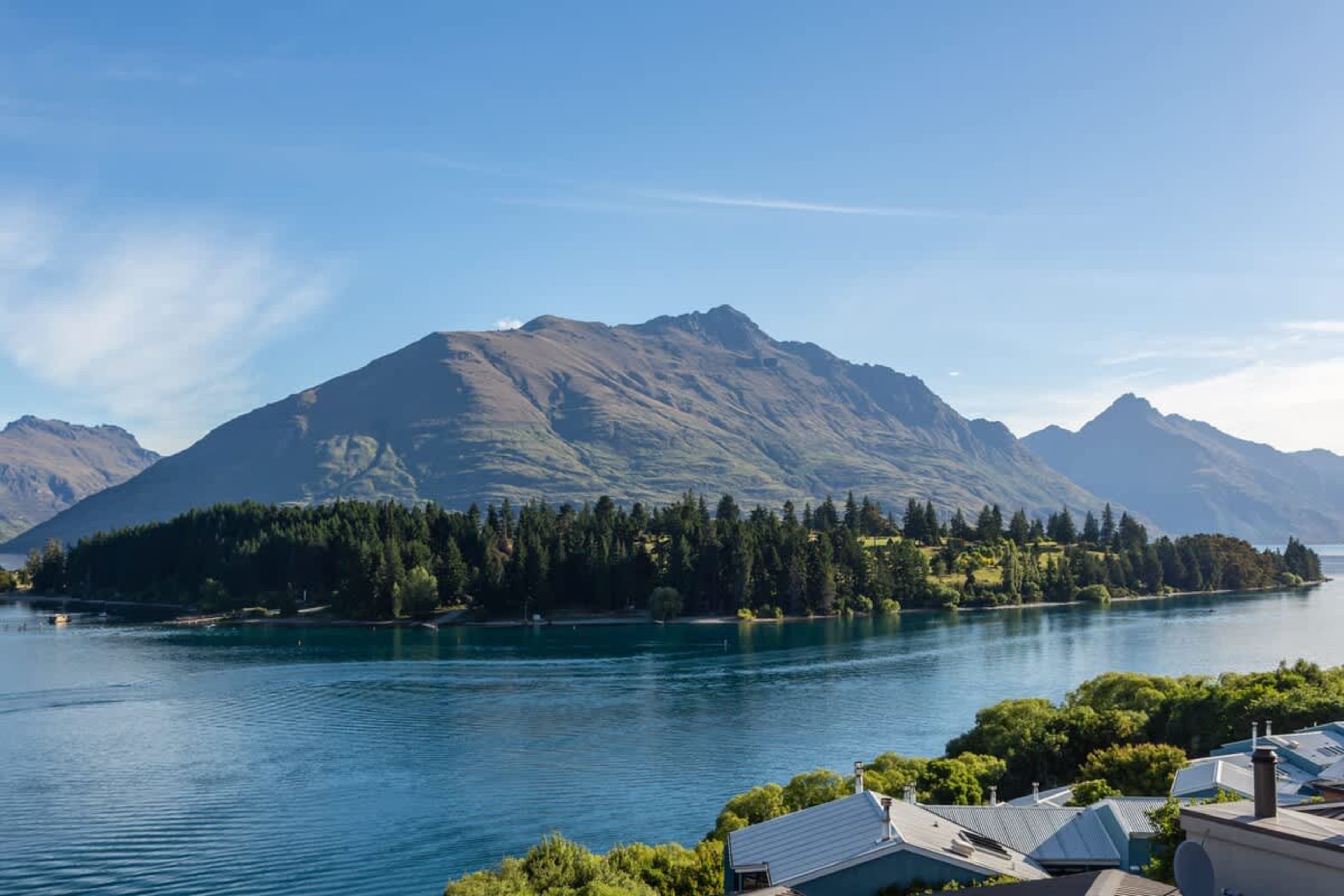 Views of Cecil Peak from your lakeside accommodation - Queenstown, NZ