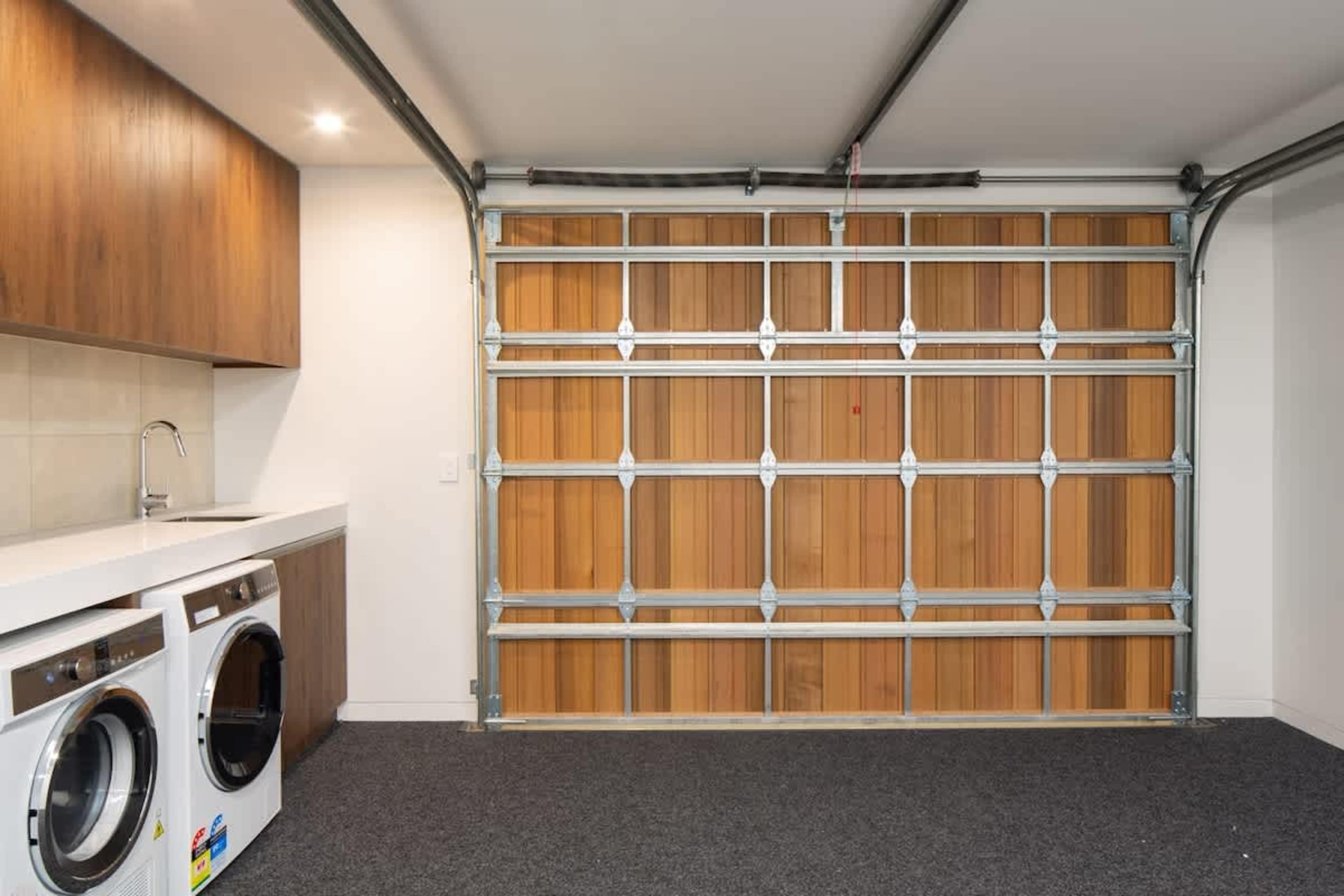 Laundry - Convenient and Fully Equipped
A dedicated laundry area with a washer, dryer, and all essentials, making extended stays effortless.