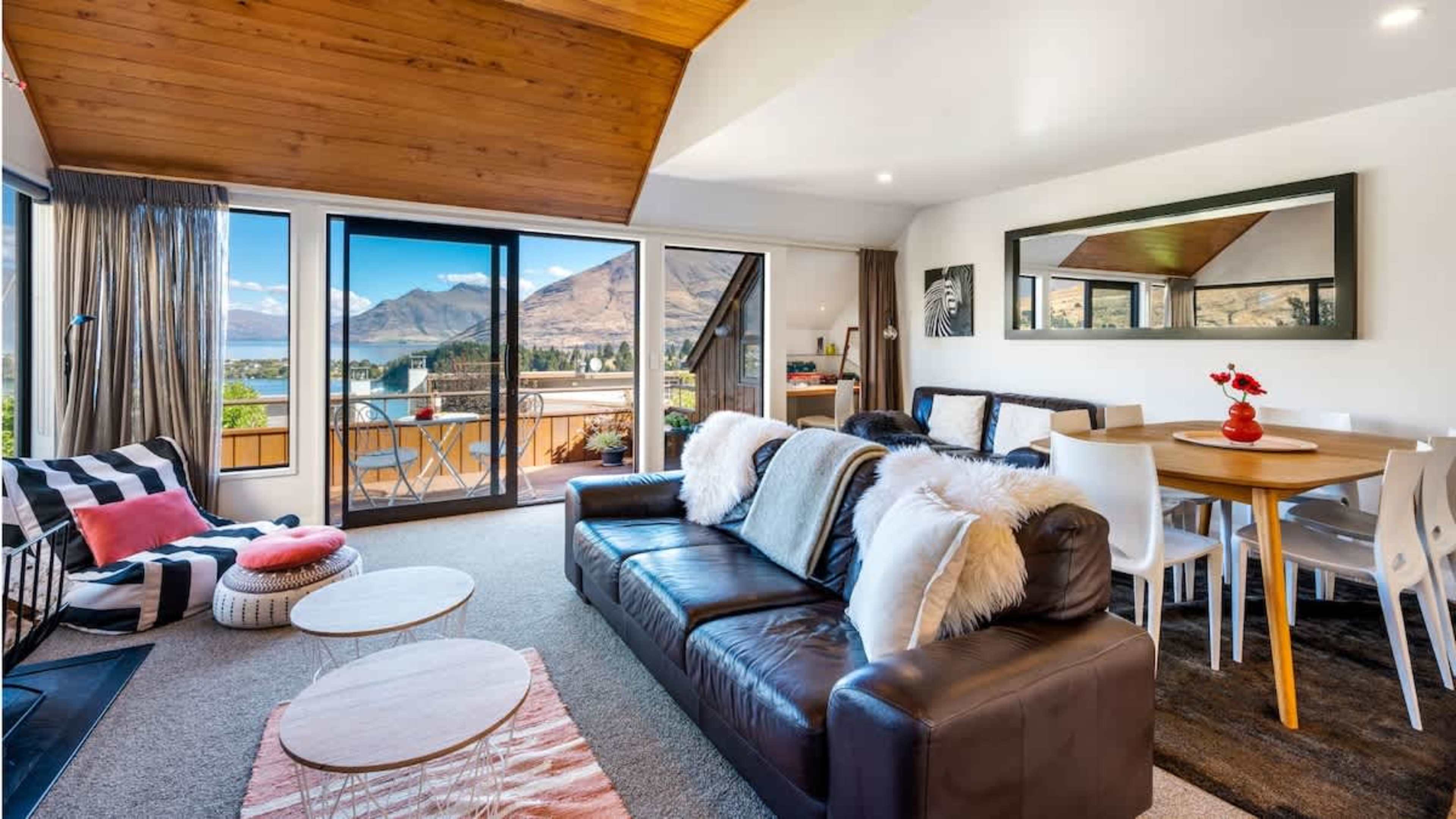 Ample seating in our family accommodation - Queenstown
