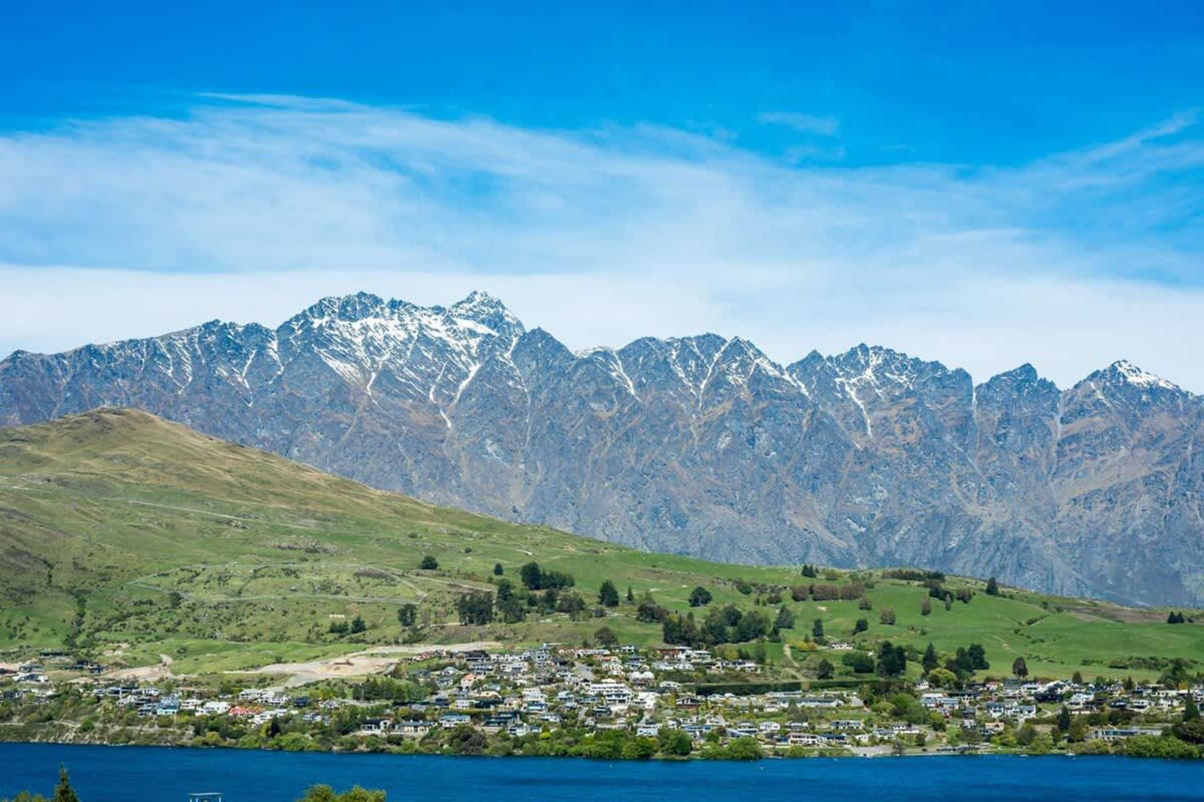 Tonic Lodge