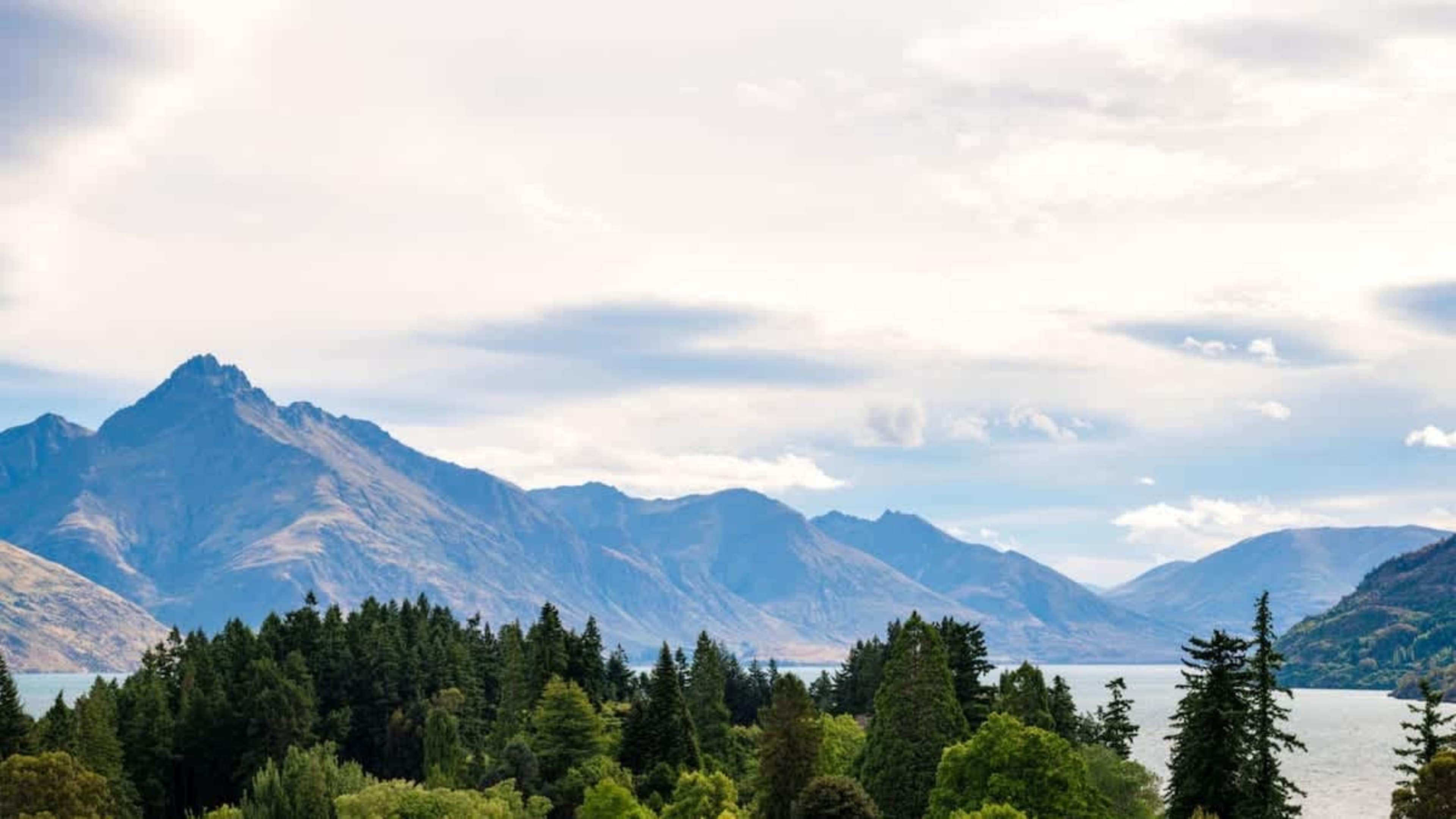 Majestic mountain views from everywhere