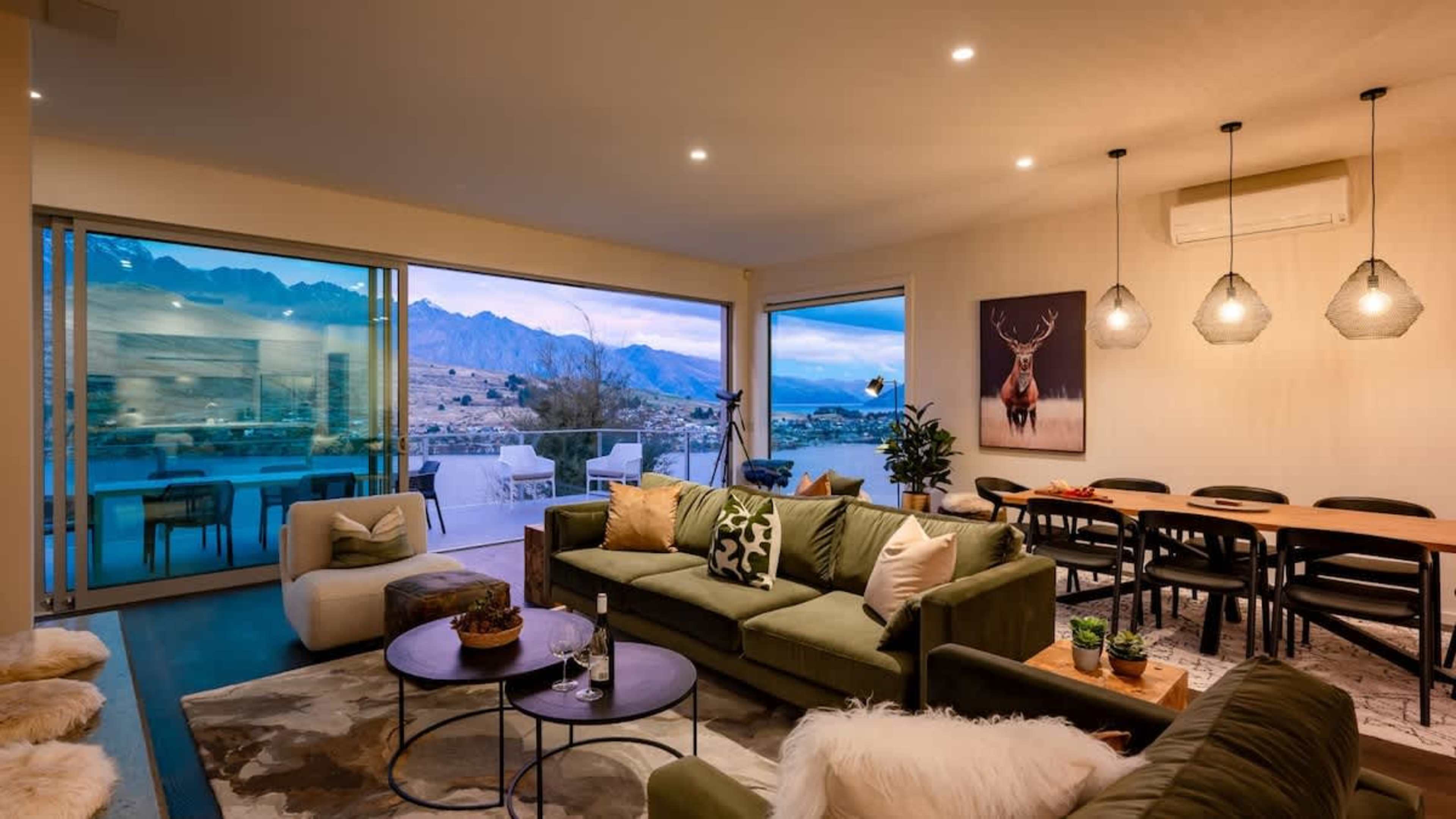 Luxe Living Room with Stunning Views
Step into the newly refurbished living room, featuring a cozy gas fireplace, AC, and heat pump, complemented by breathtaking views and luxurious finishes for a perfect retreat.