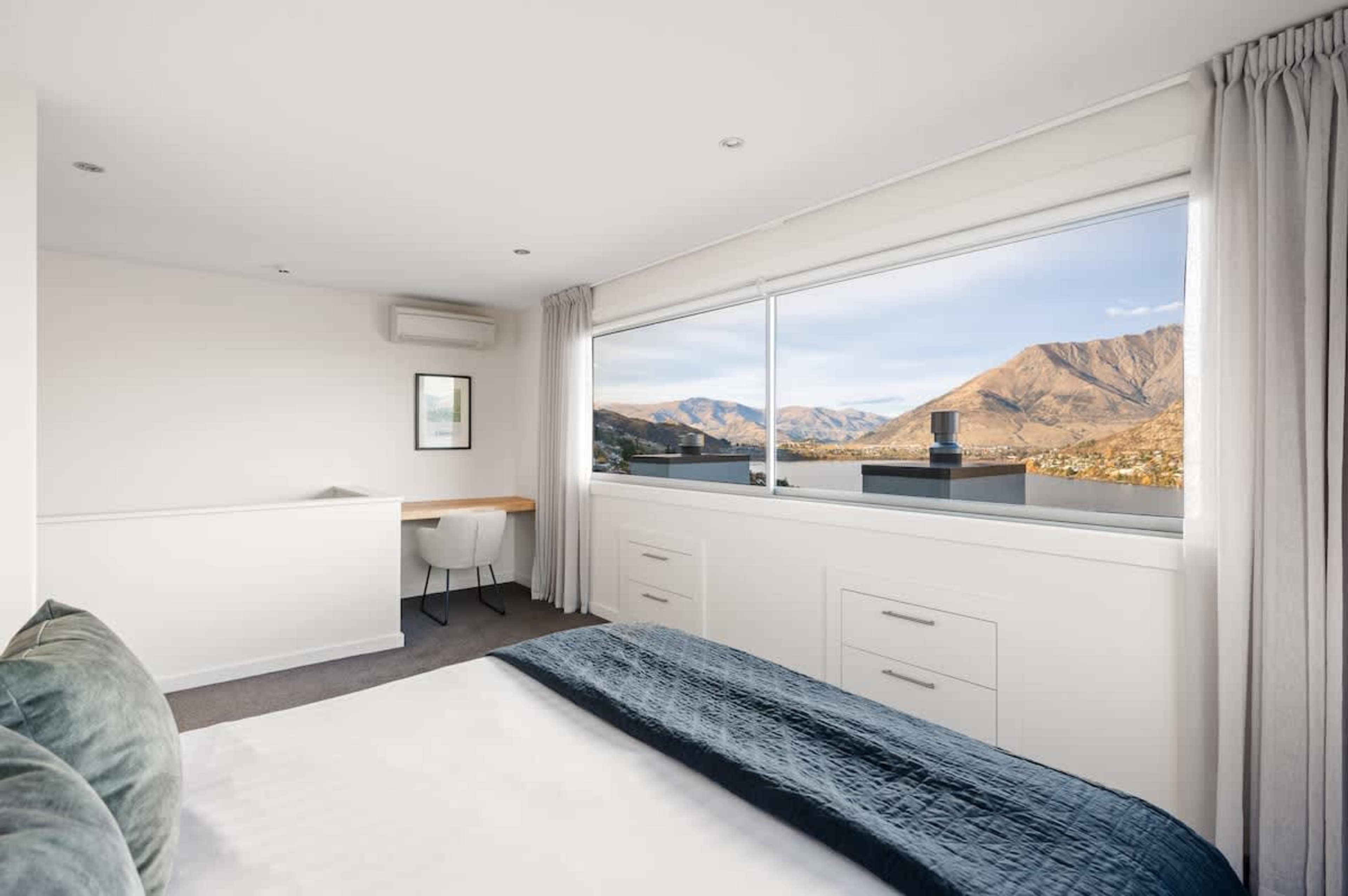 Workspace with Stunning Views
Create, focus, and relax in the dedicated workspace, offering incredible views that make for a productive and inspiring environment.