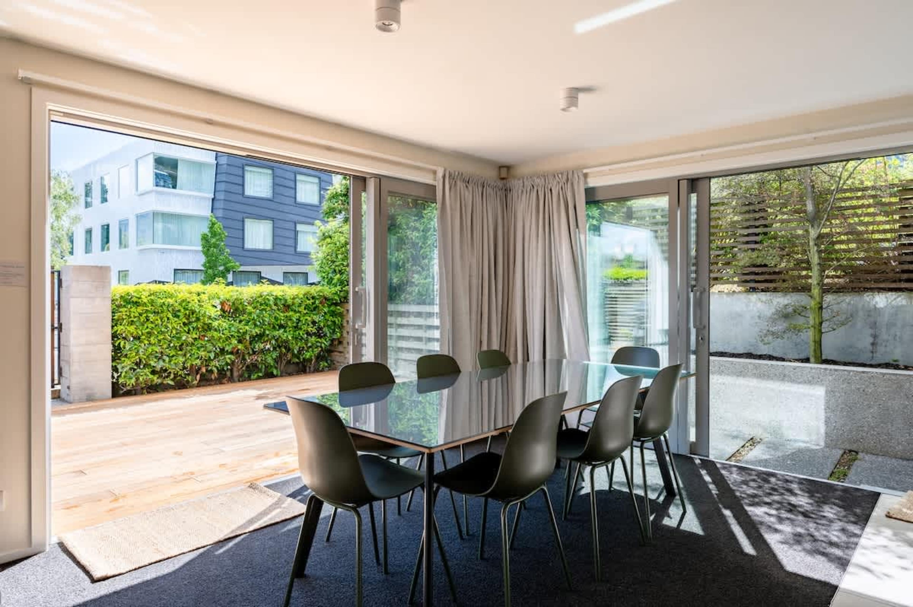 Bright and inviting dining area This dining room is designed for both casual and formal meals, offering a modern table and comfortable seating for dining in. Queenstown’s fantastic restaurant choices are also just a short walk away.